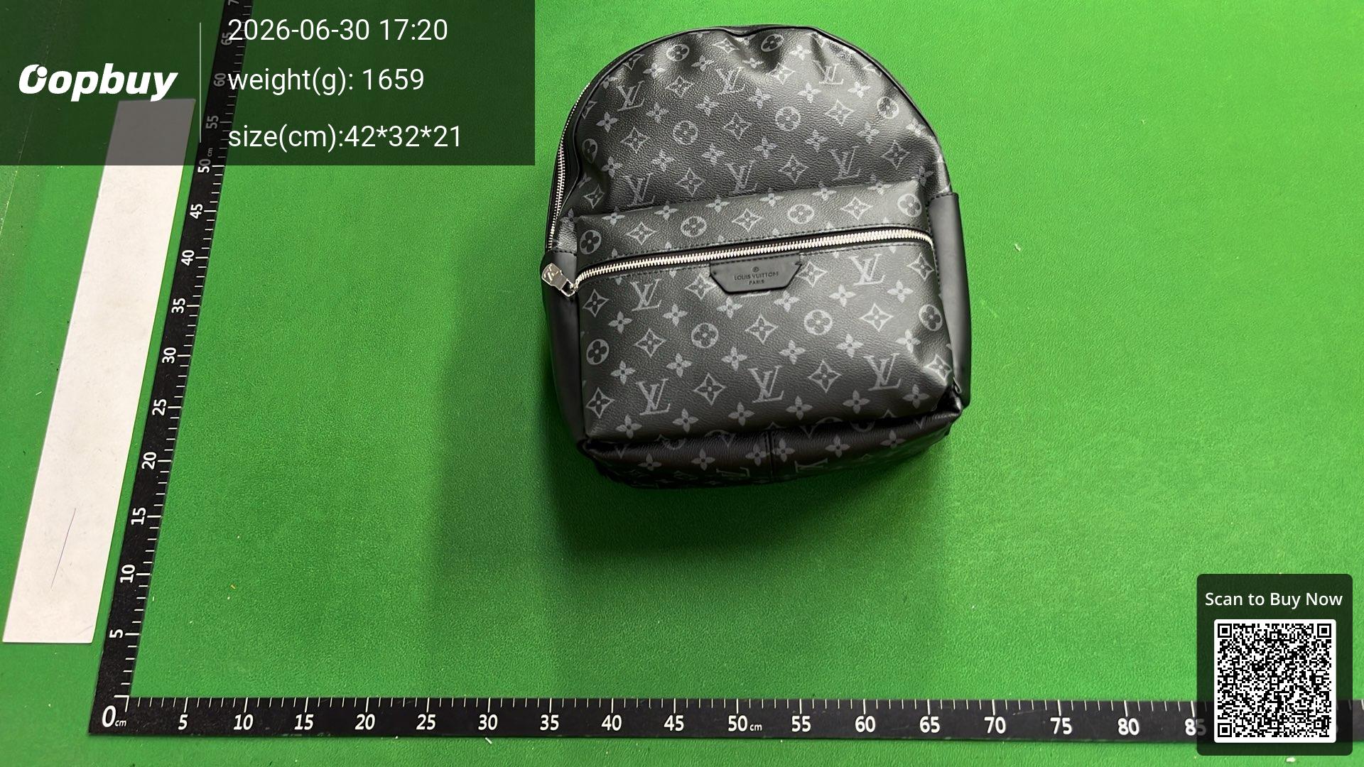 Foto QC 5 de Louis Vuitton Discovery Backpack PM Black Monogram Shadow Leather