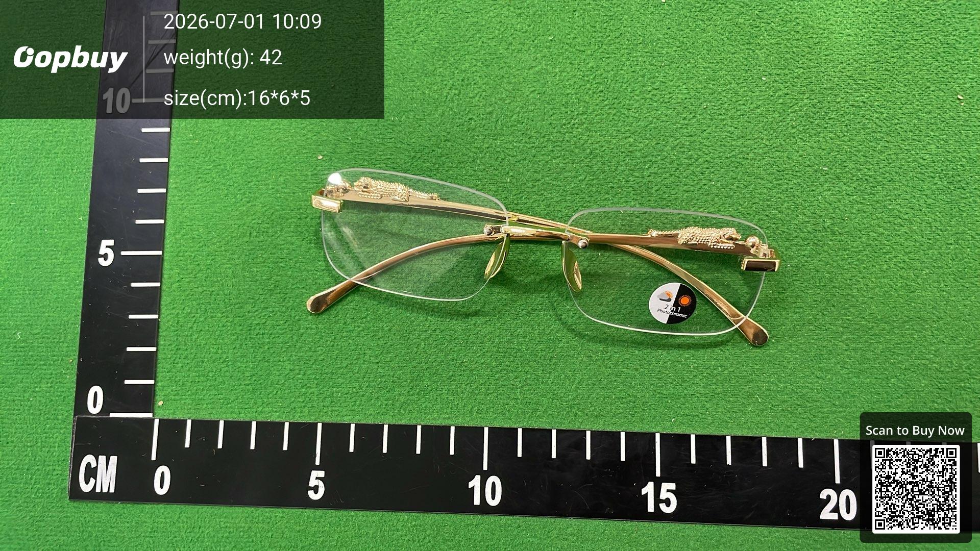Foto QC 1 de Cartier Panthère Rectangle Metal Sunglasses Gold Brown