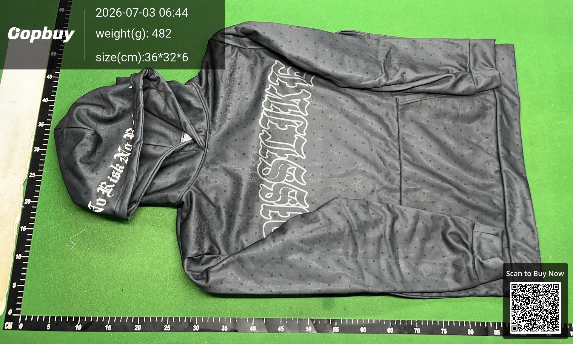 Foto QC 6 de Revenge Rhinestone Sweater Pink