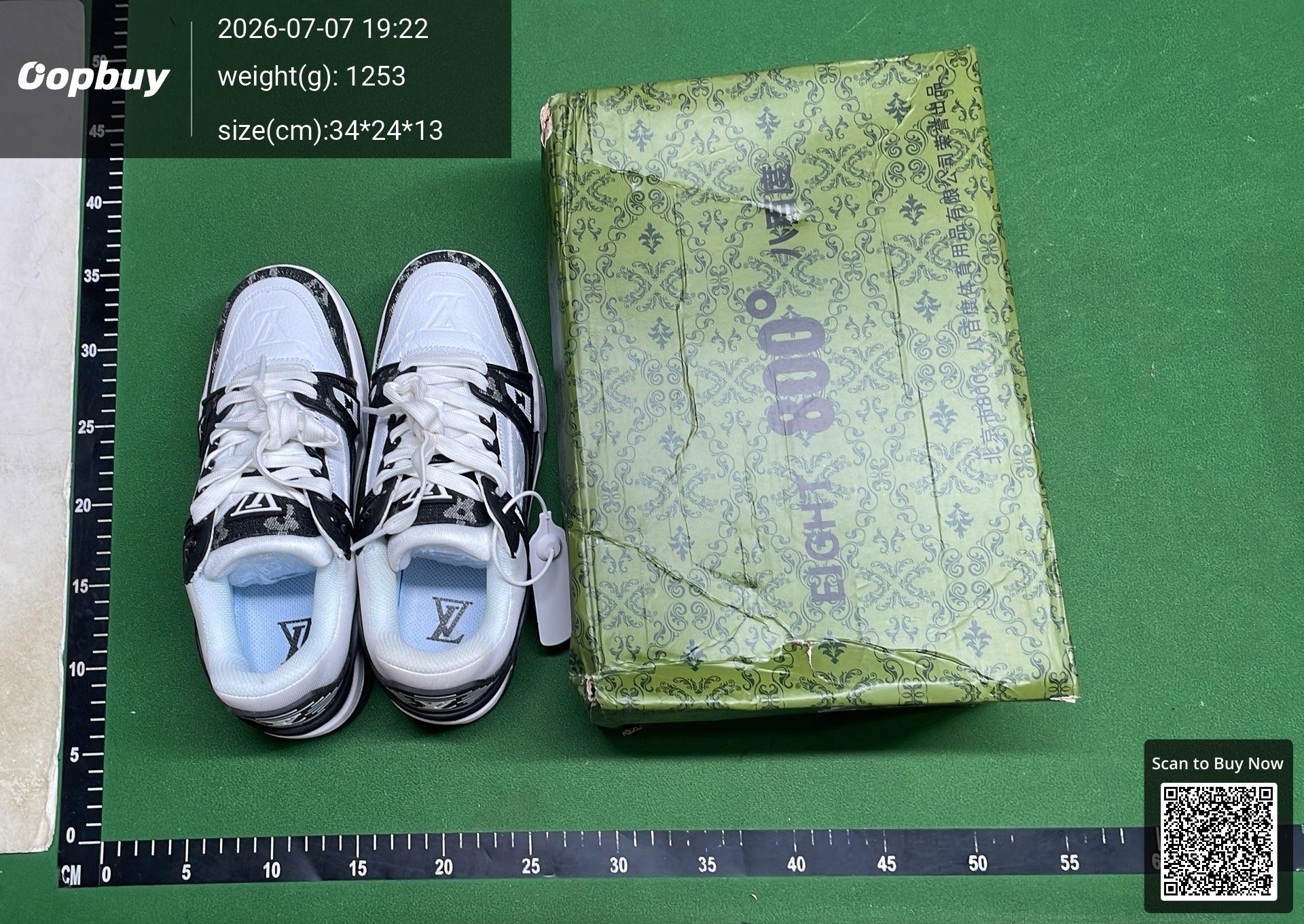 Foto QC 1 de Louis Vuitton Trainer Low Black White 8003