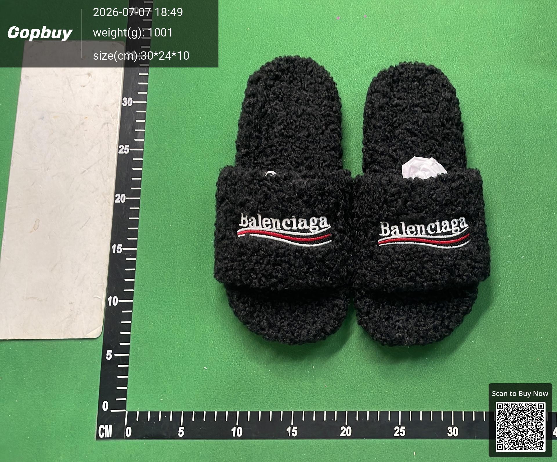 Foto QC 5 de Burberry Platform Slide Shearling Grey Embroidered Logo