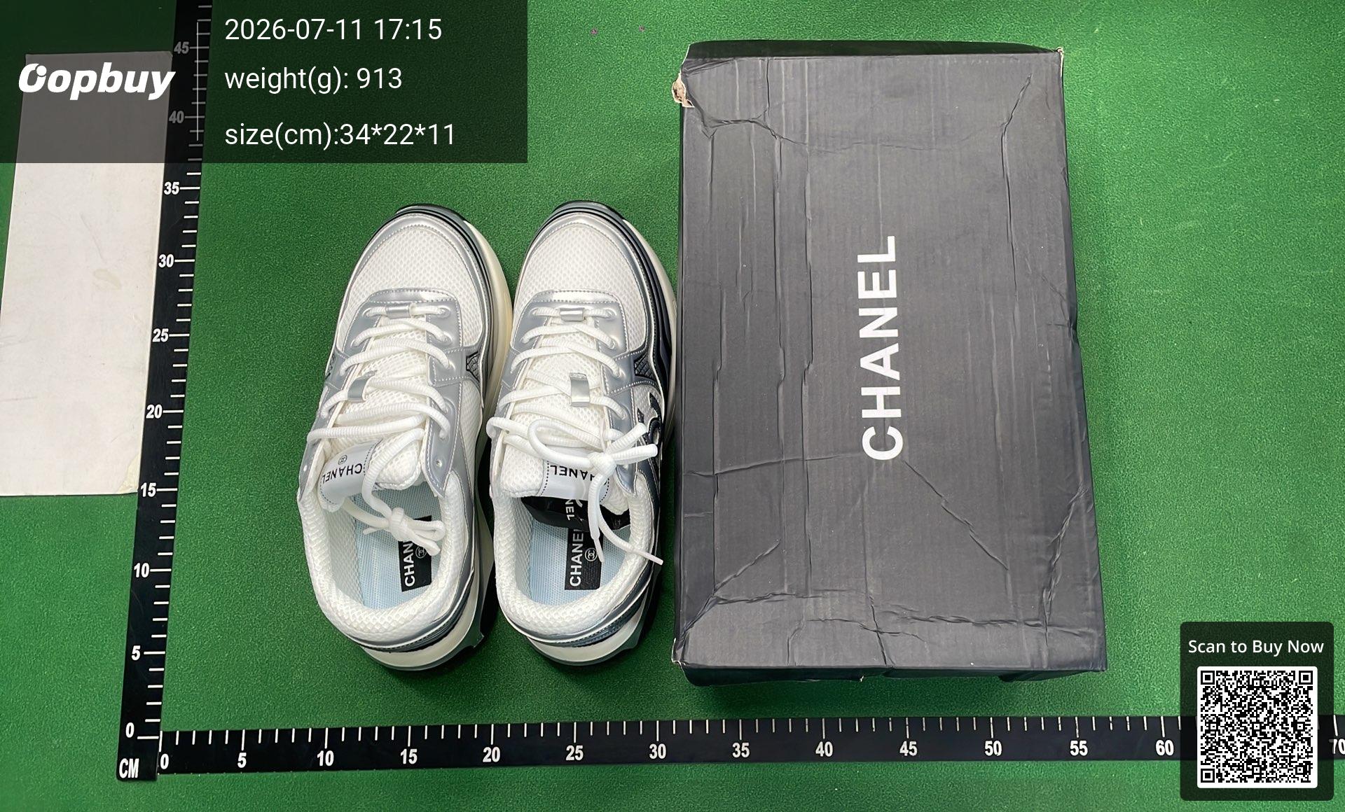 Foto QC 7 de Chanel Sneakers Low Metallic Silver White