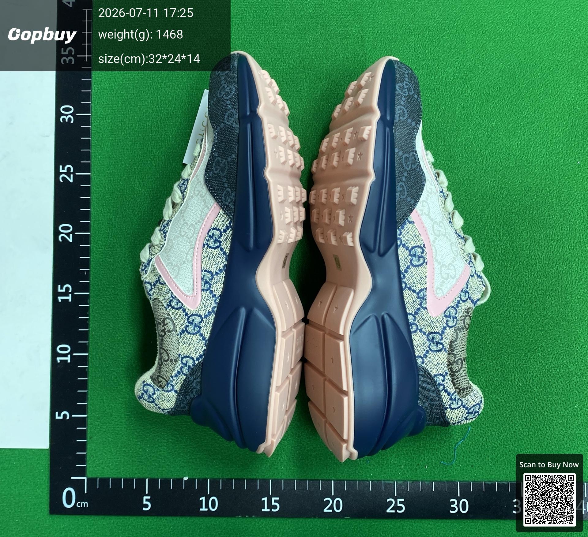 Foto QC 5 de Gucci Rhyton GG Supreme Canvas Chunky Sneakers Pink Blue Color-block