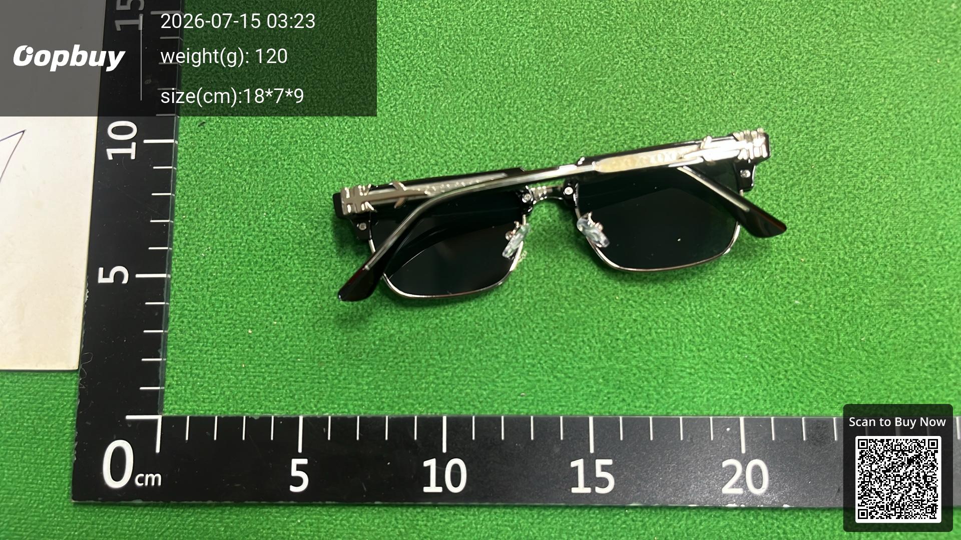 Foto QC 2 de Chrome Hearts Sunglasses Black (repai)