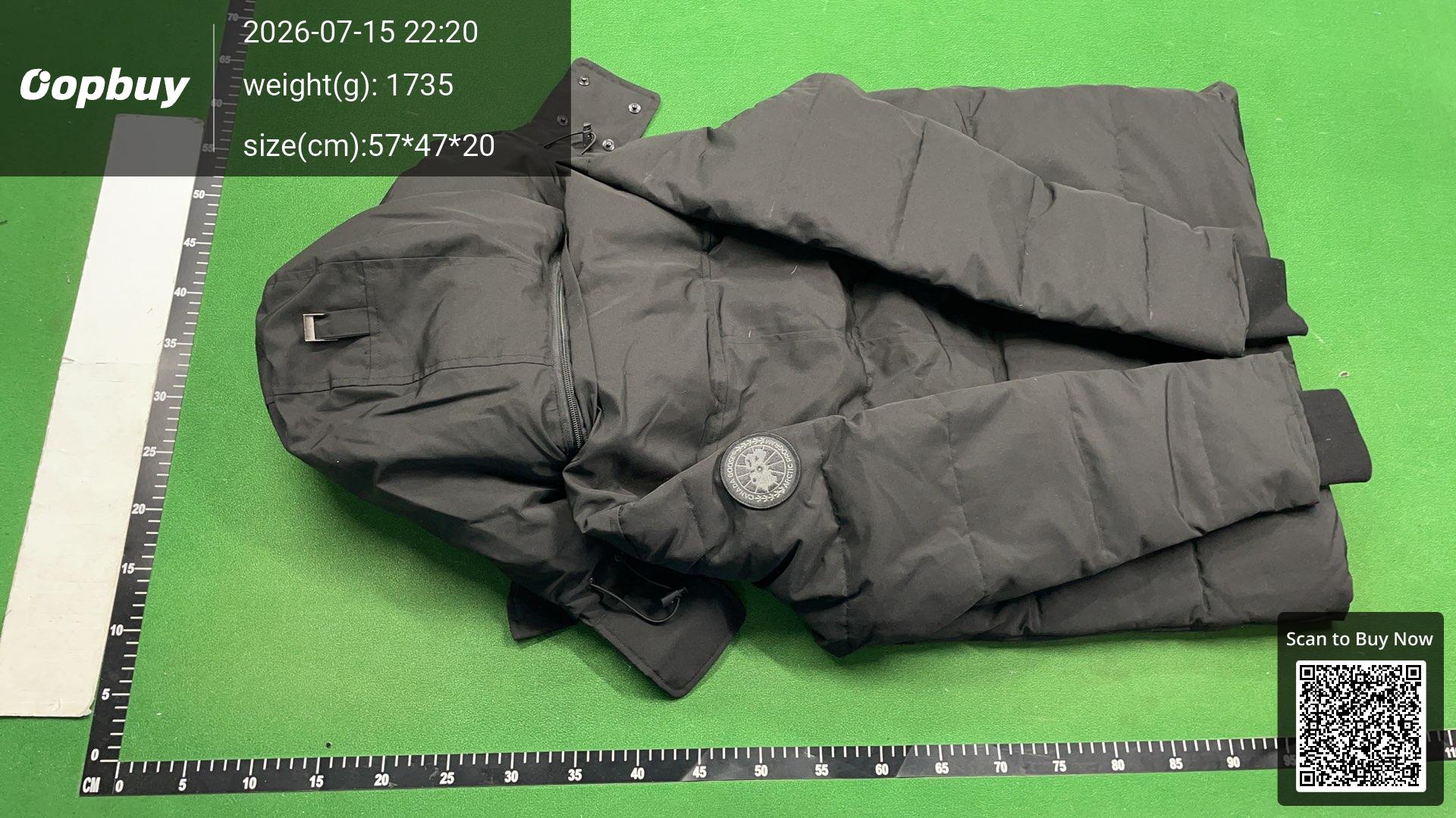 Foto QC 7 de Canada Goose Wyndham Down Jacket Fur Trim Black
