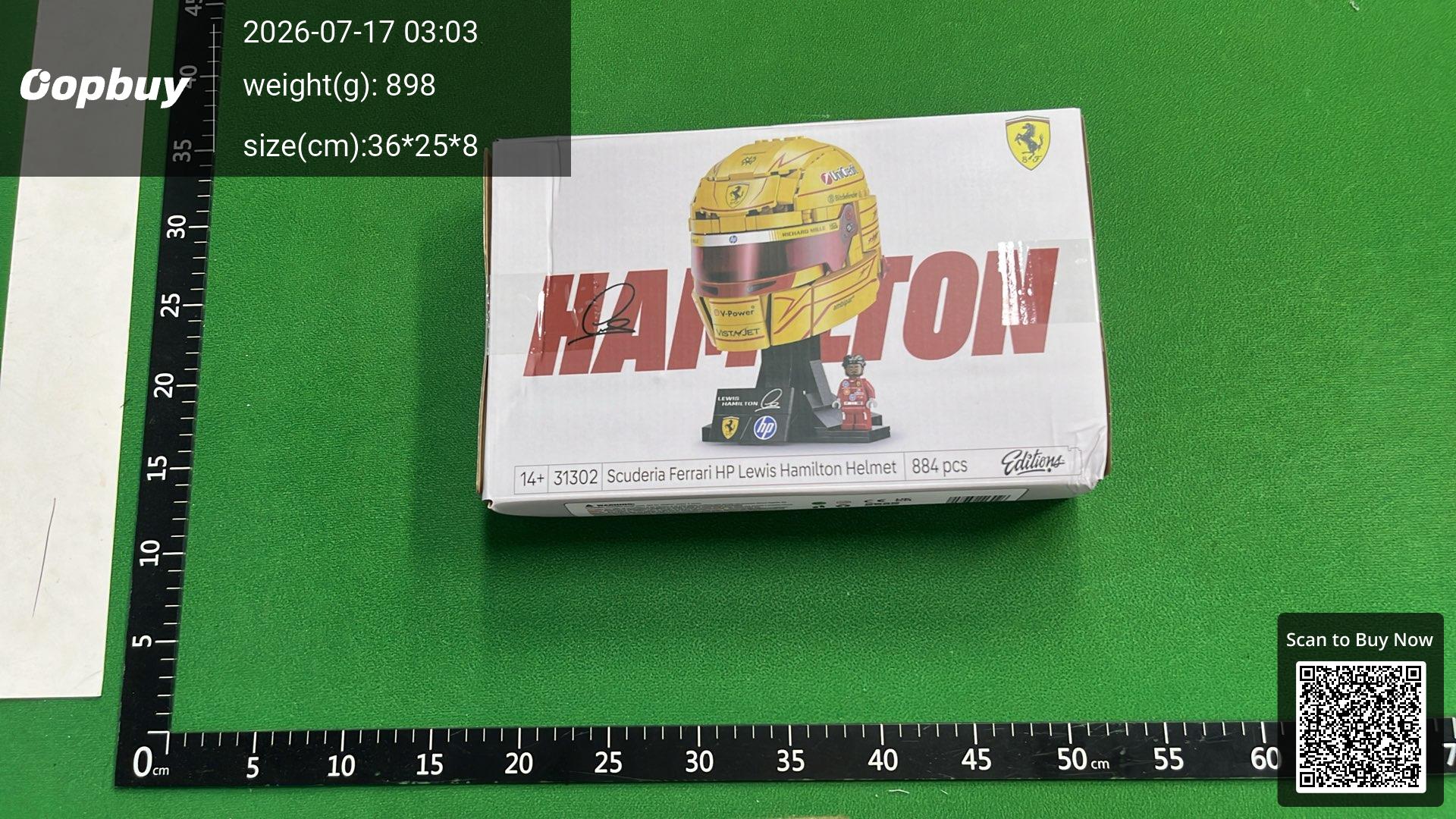 Foto QC 3 de LEGO Editions Scuderia Ferrari HP Lewis Hamilton Helmet 43022 Plastic Building Block Toy Set