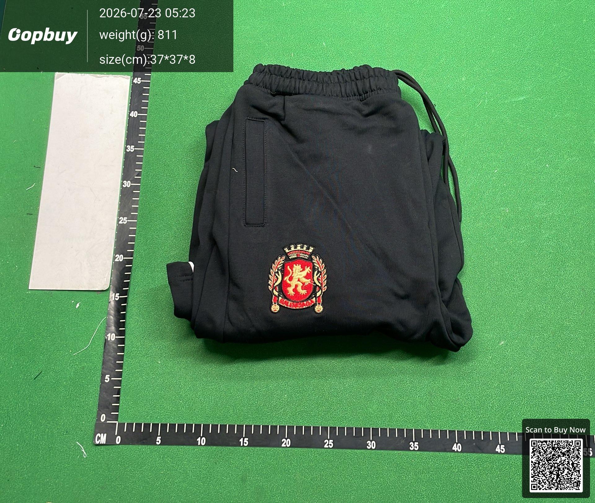 Foto QC 8 de Balenciaga Pants Nylon Crest Black