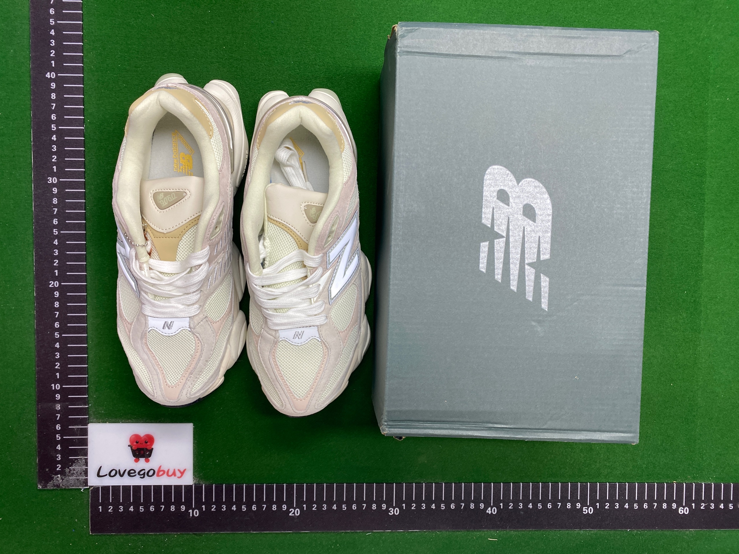 Foto QC 3 de New Balance 9060 Low Bricks & Wood Nothing Changed But the Address U9060BW1