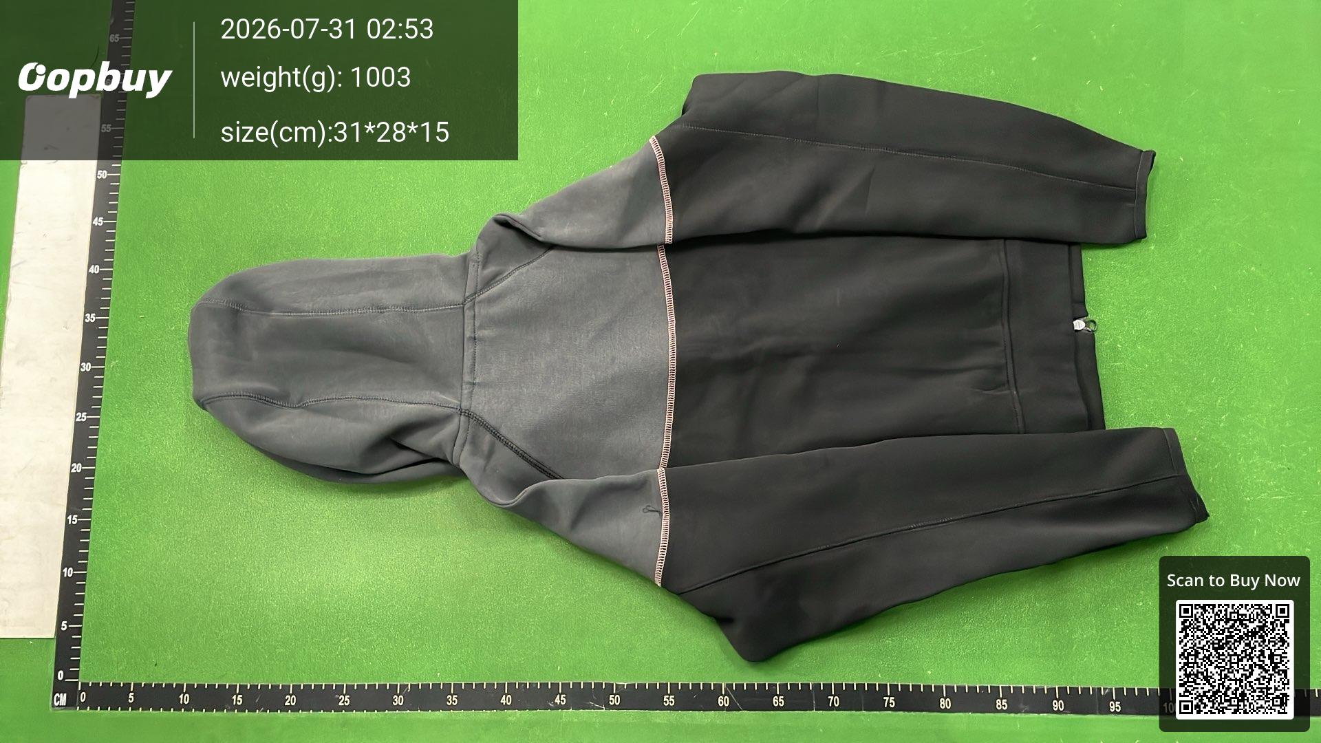 Foto QC 8 de Nike Central Cee Syna World Tech Fleece Jacket Windrunner Black Metallic Red Bronze
