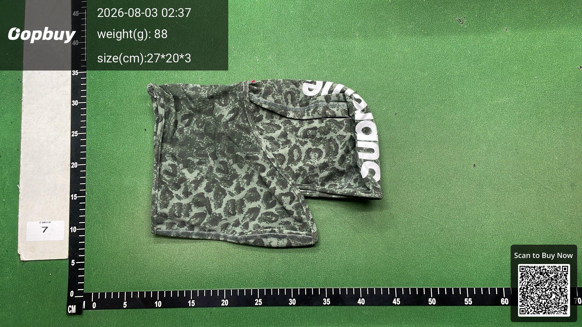 Foto QC 1 de Supreme Heat Reactive Balaclava Black
