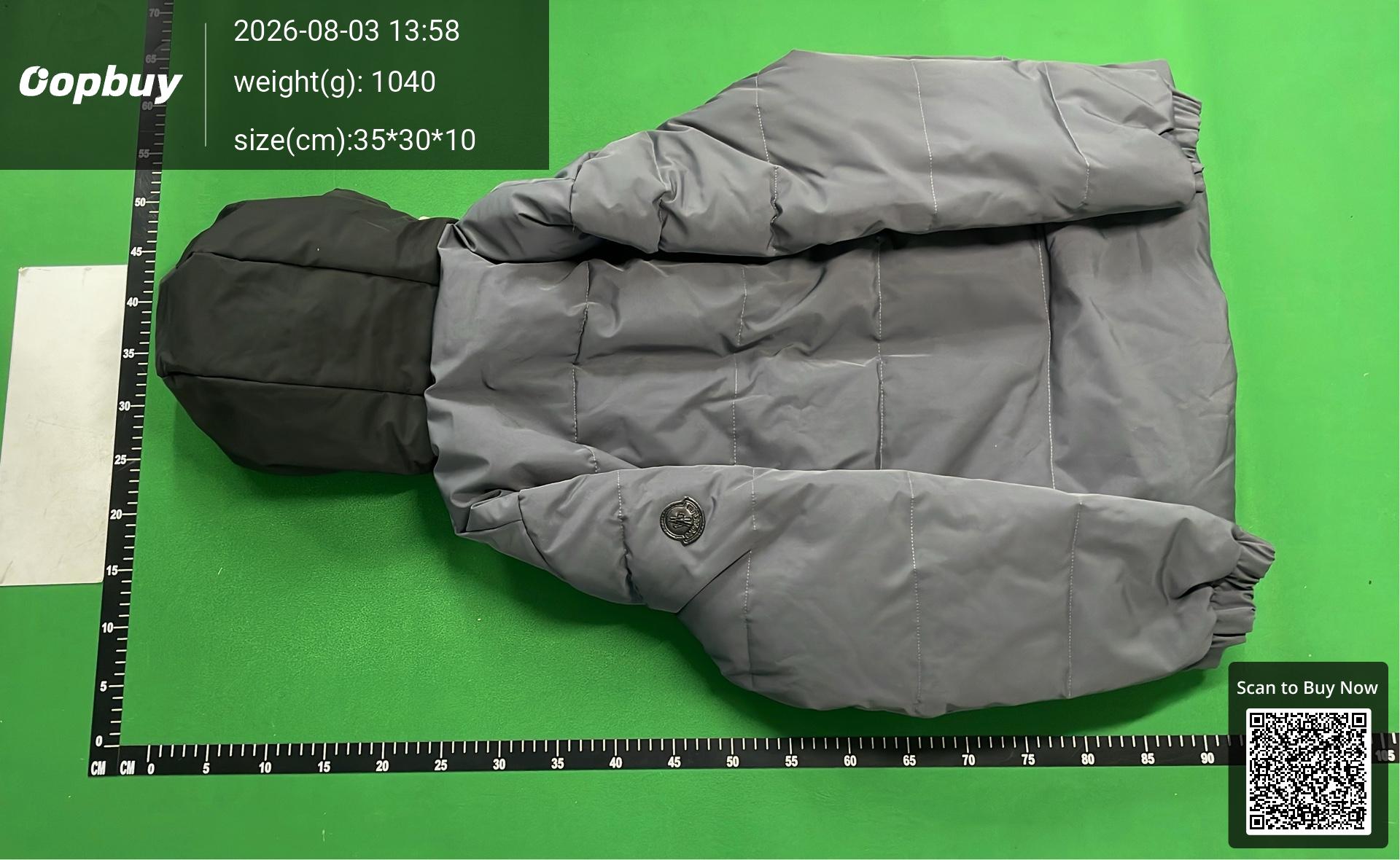 Foto QC 7 de Moncler Maya Puffer Down Jacket Glossy Navy Blue
