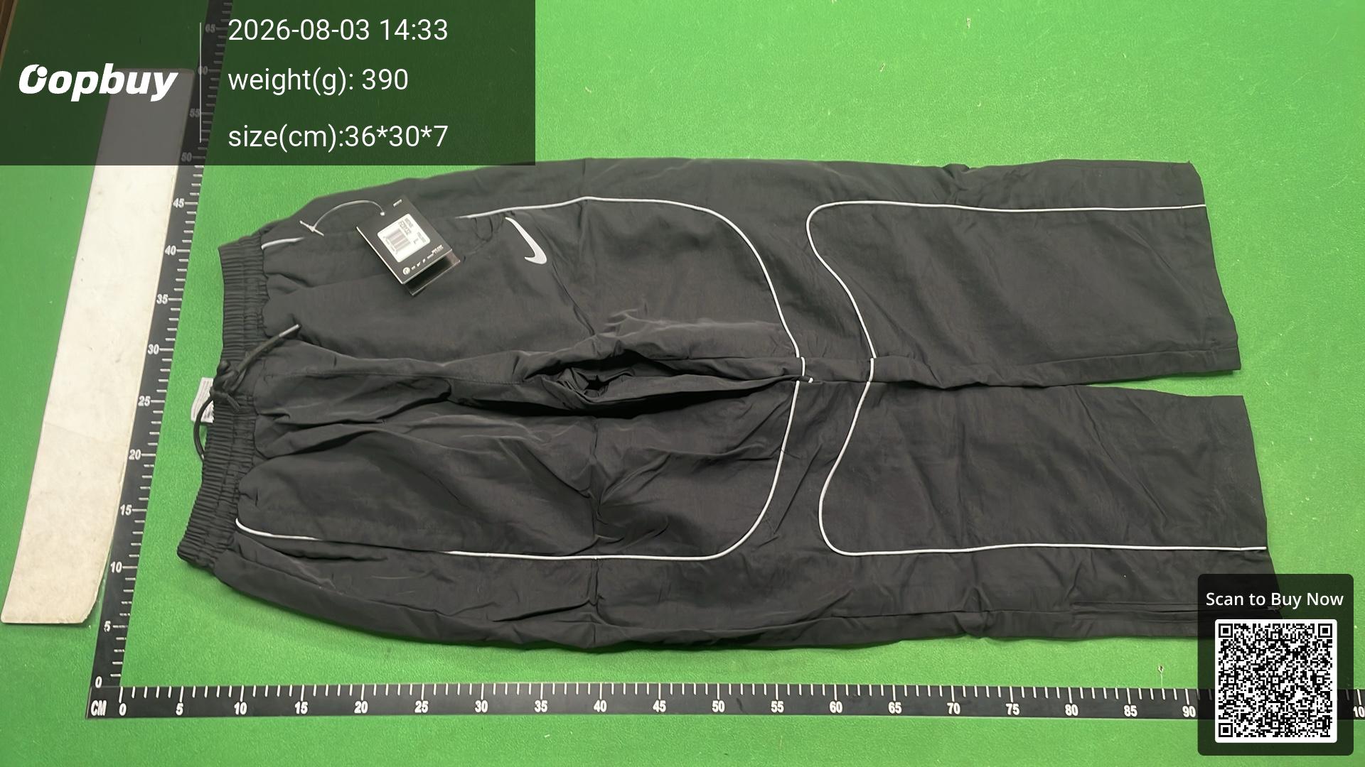 Foto QC 6 de Nike Nocta Track Jacket Woven Dark Raisin