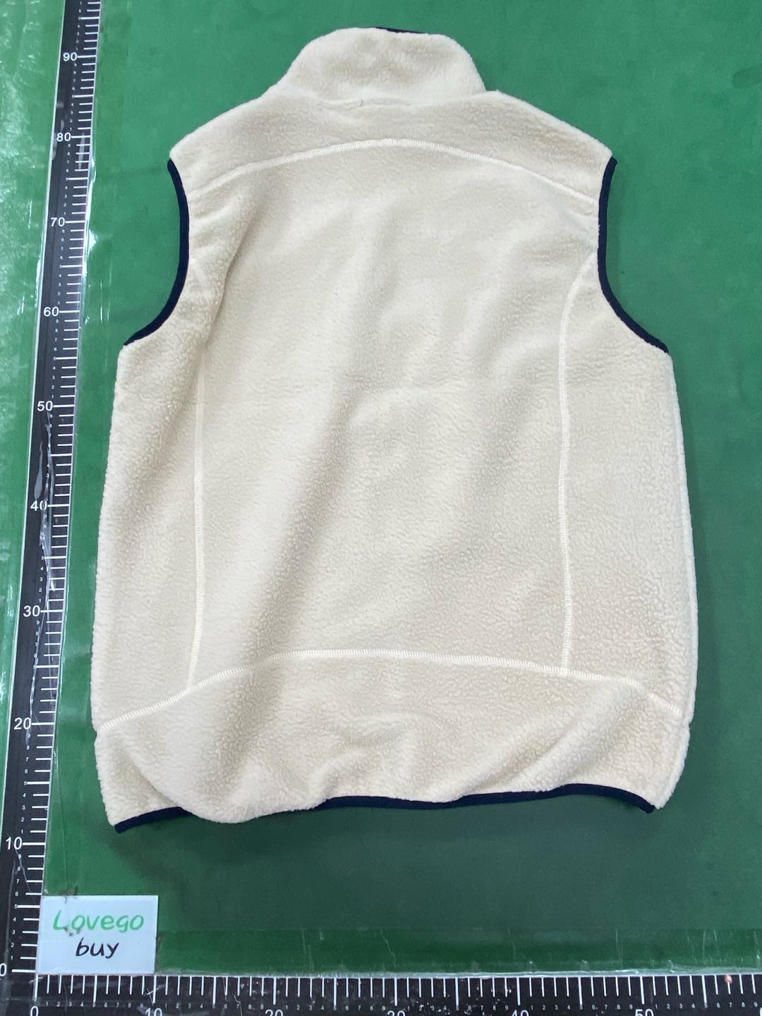 Foto QC 6 de Patagonia Classic Retro-X Vest Fleece Natural