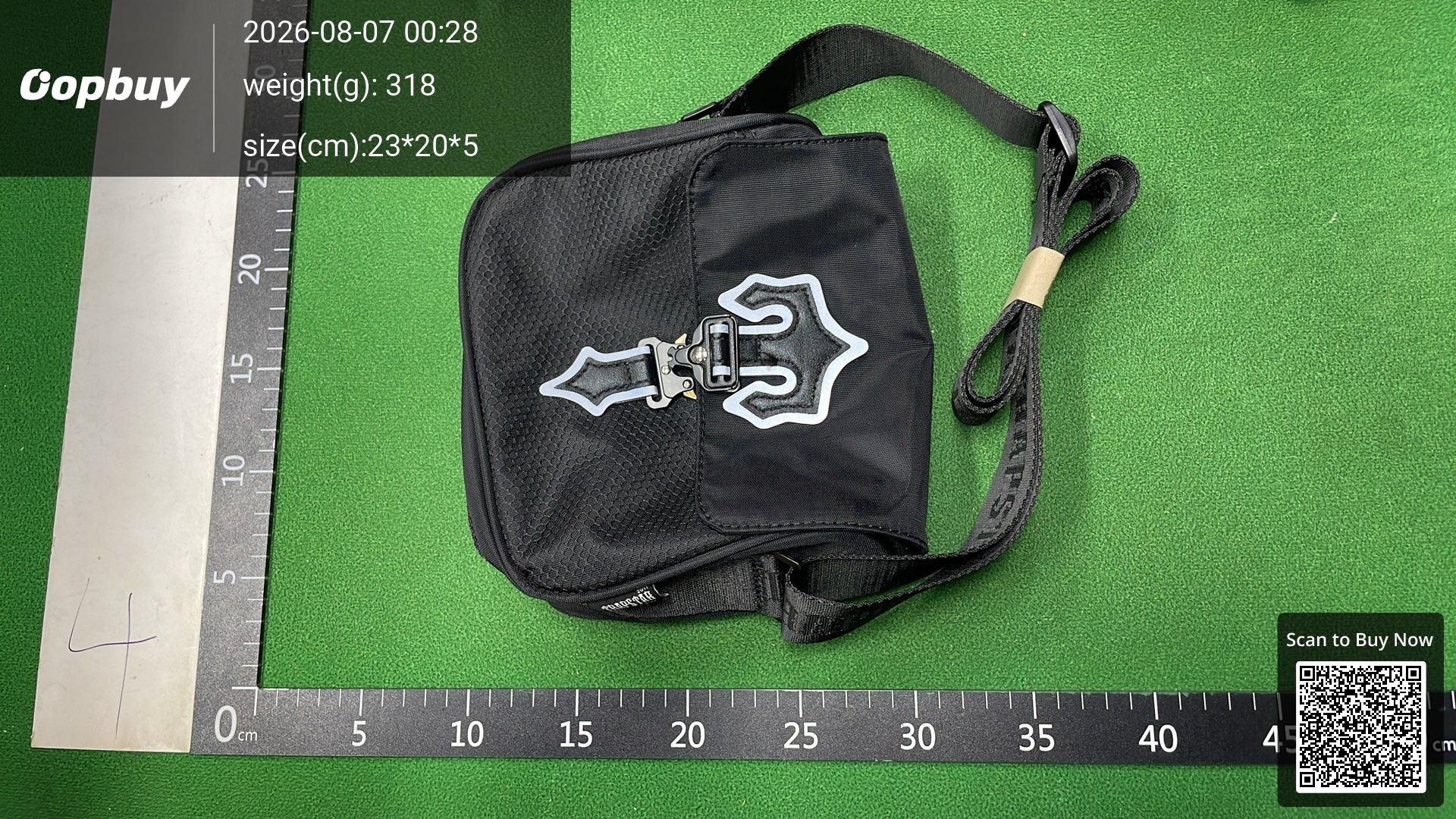 Foto QC 8 de Trapstar Irongate T Cross-Body Bag Black Reflective