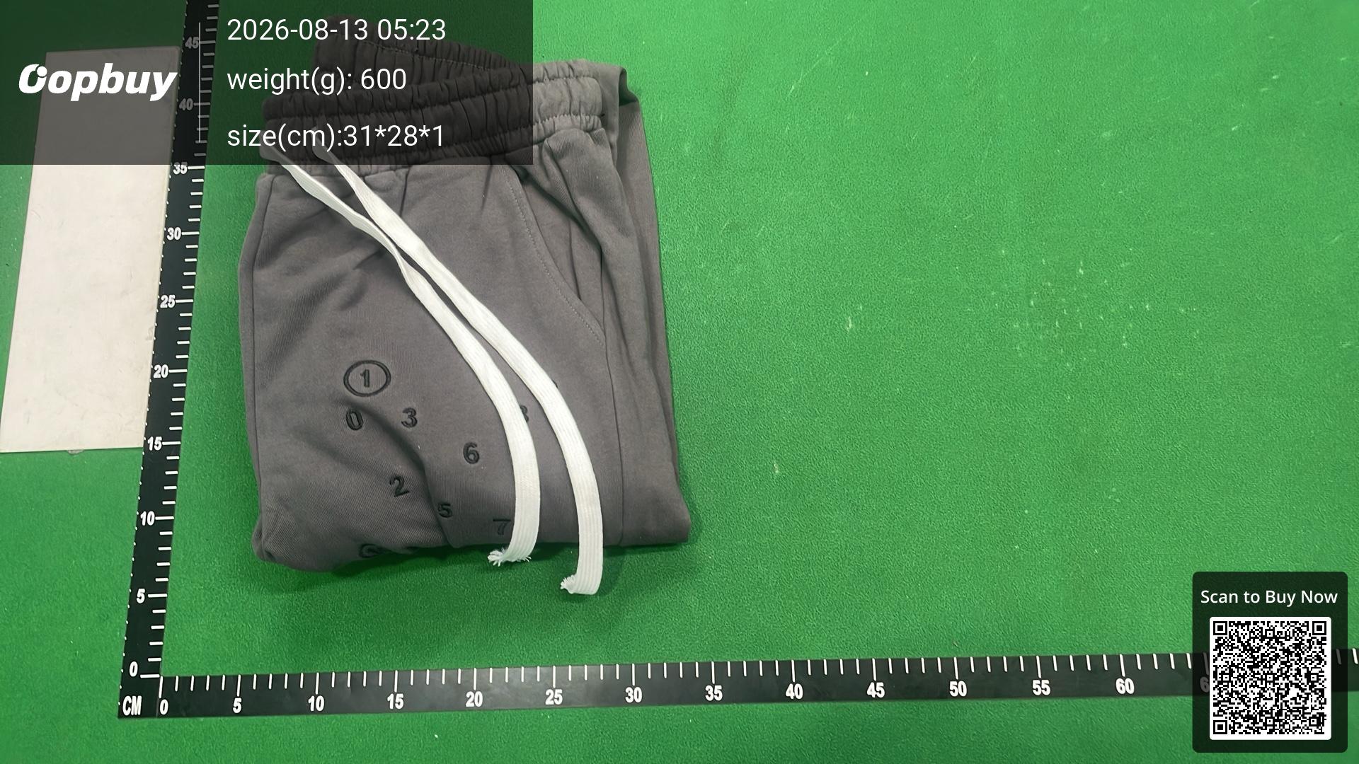 Foto QC 8 de Maison Margiela Sweatpants Numeric Logo Print Grey