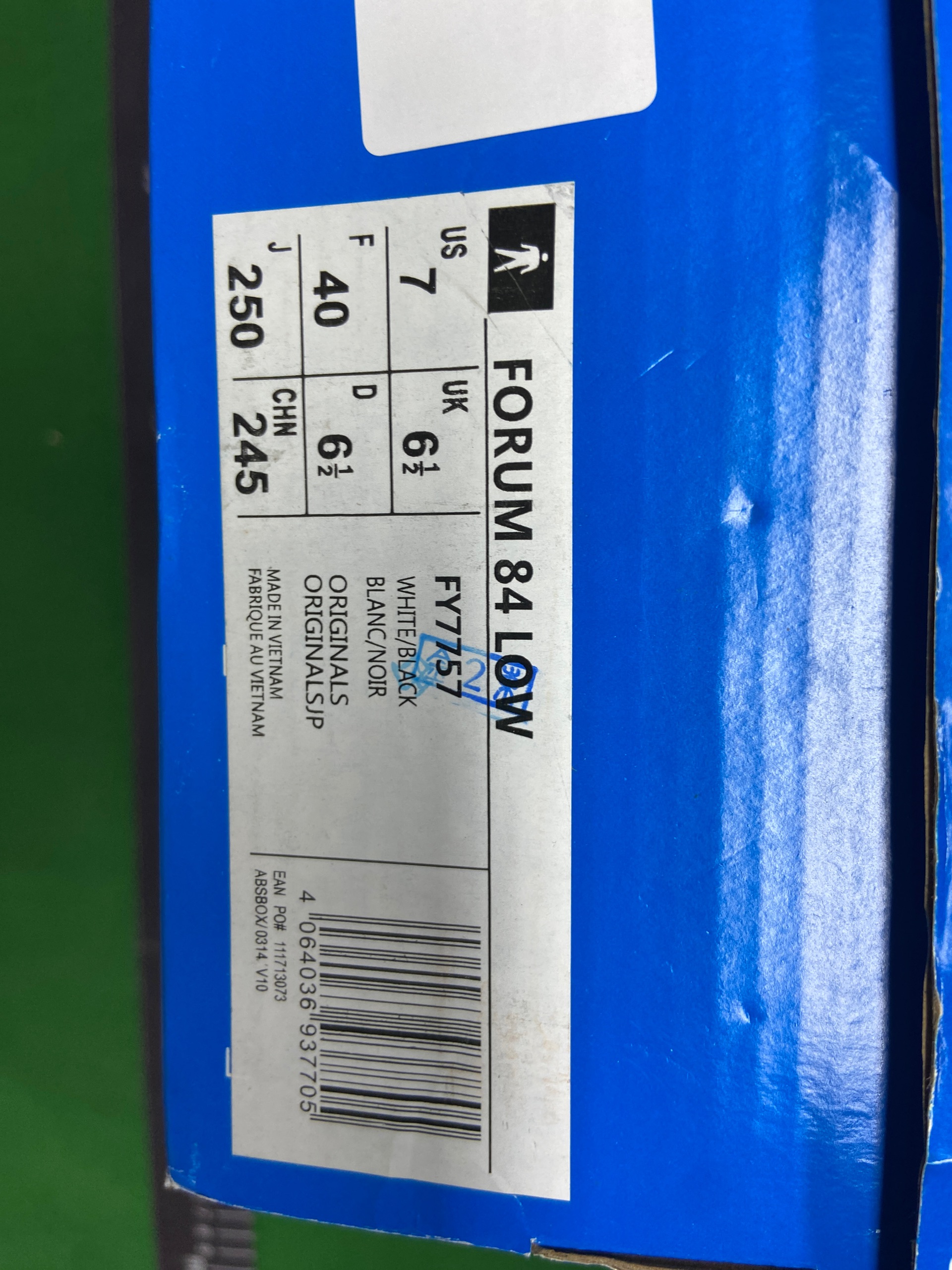 Foto QC 8 de adidas Forum Retro Low White Gum