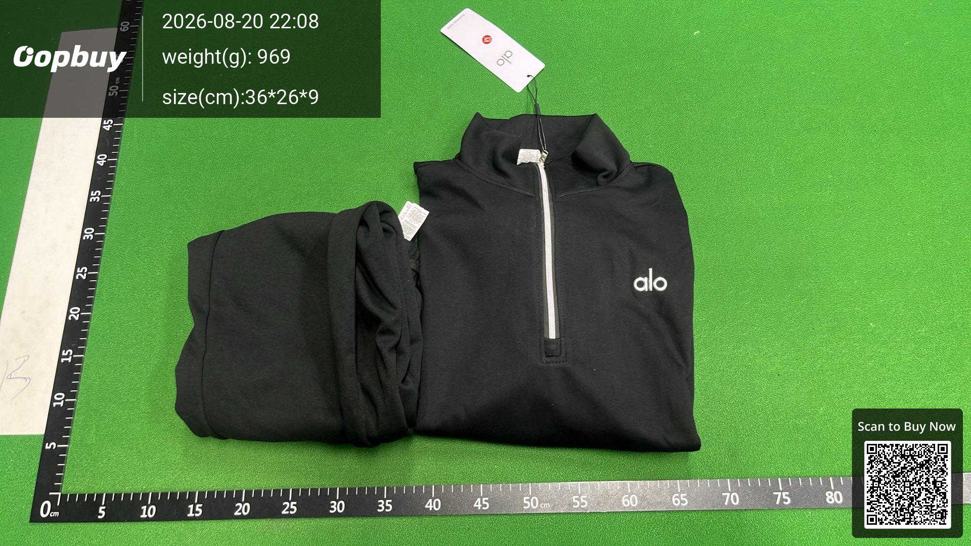 Foto QC 5 de Alo Yoga Accolade Set 2-Piece Navy