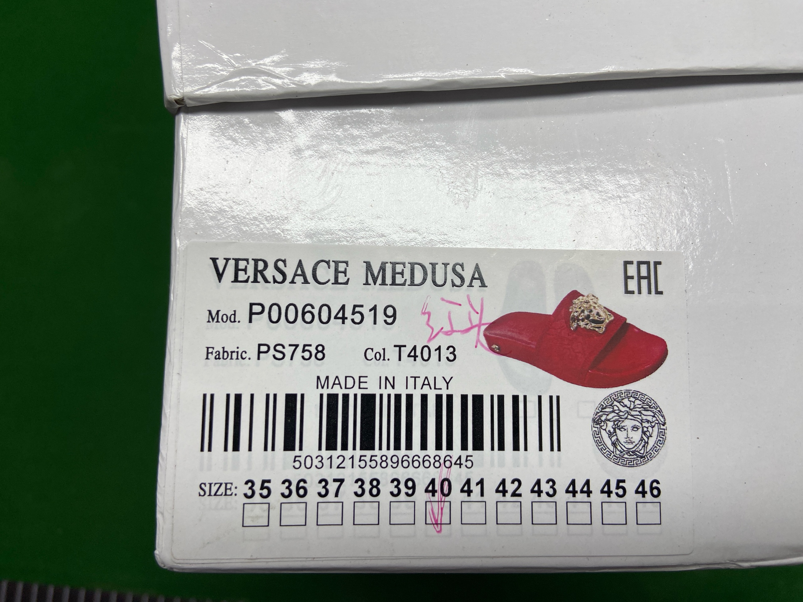 Foto QC 8 de Versace Medusa Head Slides Rubber Black Gold 008