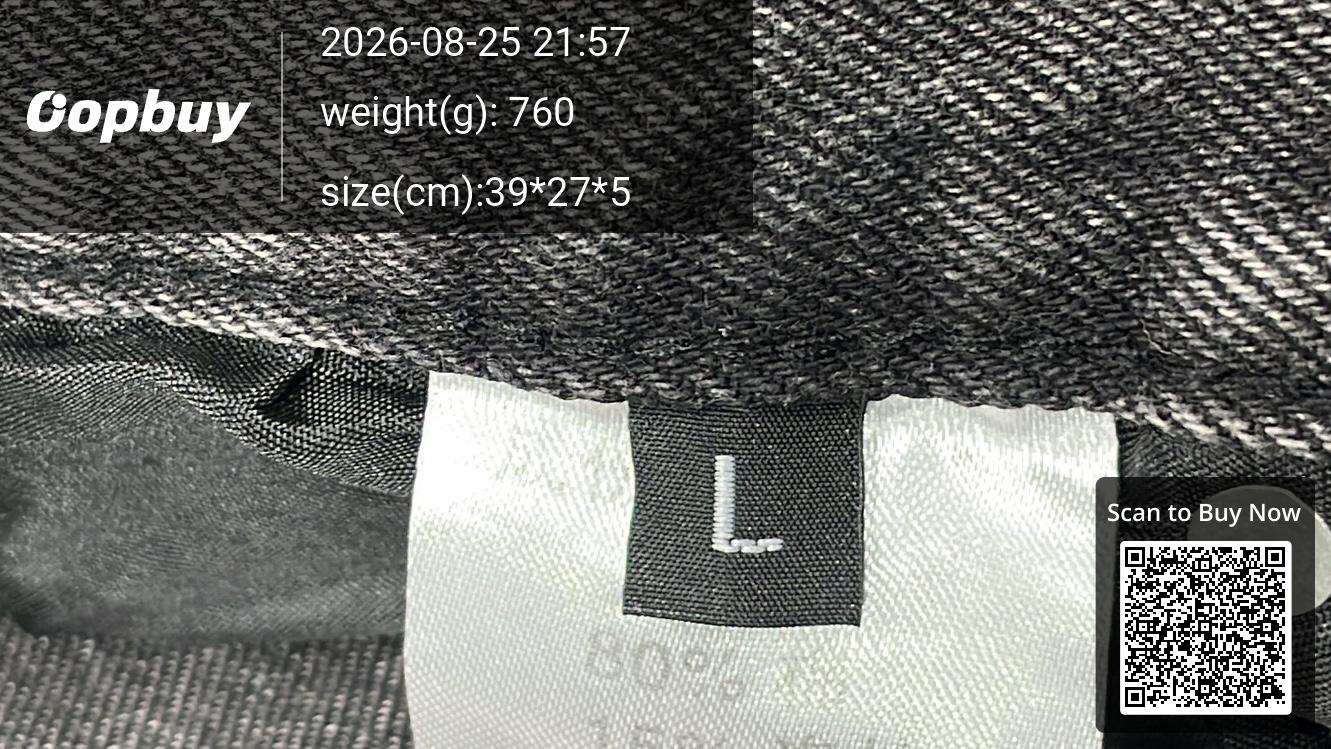 Foto QC 5 de Other Jeans Cross Patchwork Flared Washed Black