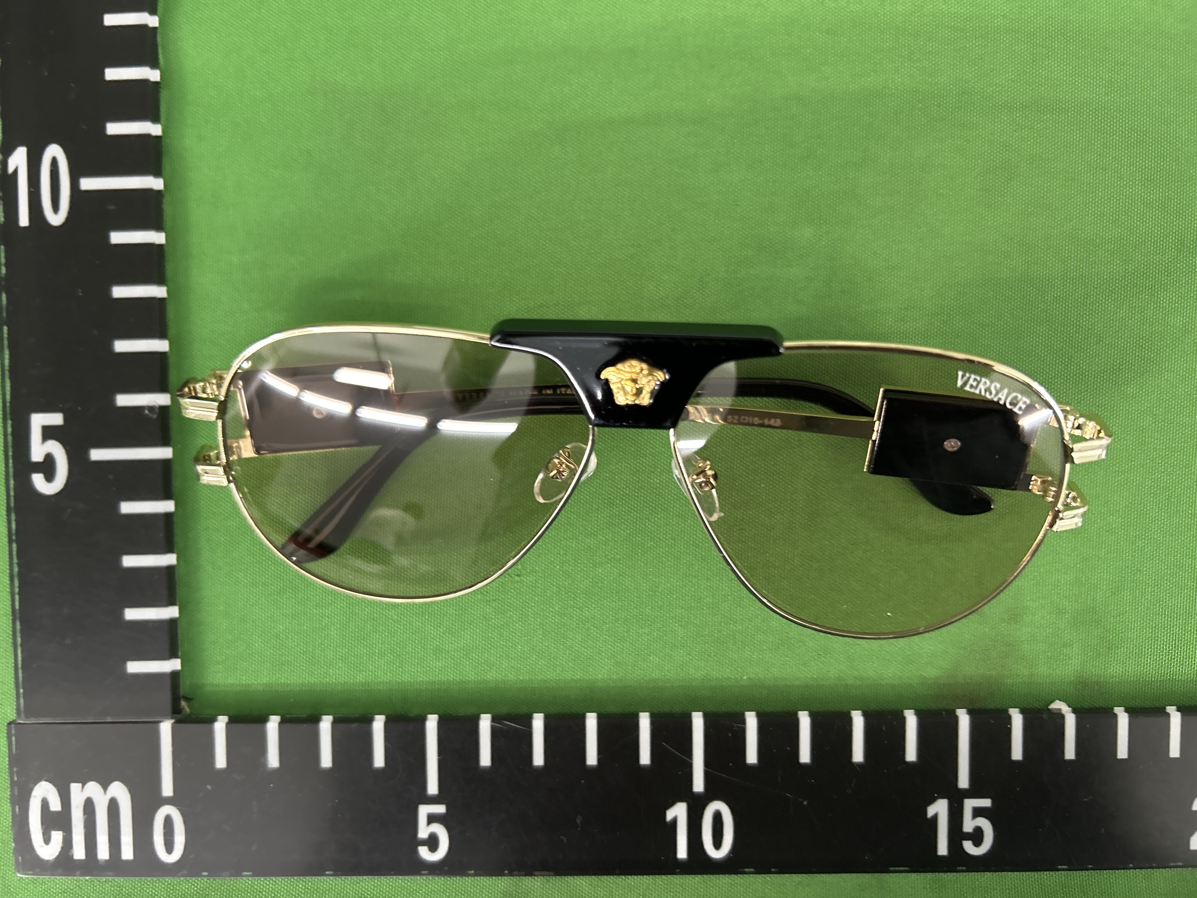 Foto QC 8 de Versace Aviator Metal Sunglasses Gold Havana Brown (K4-02531)