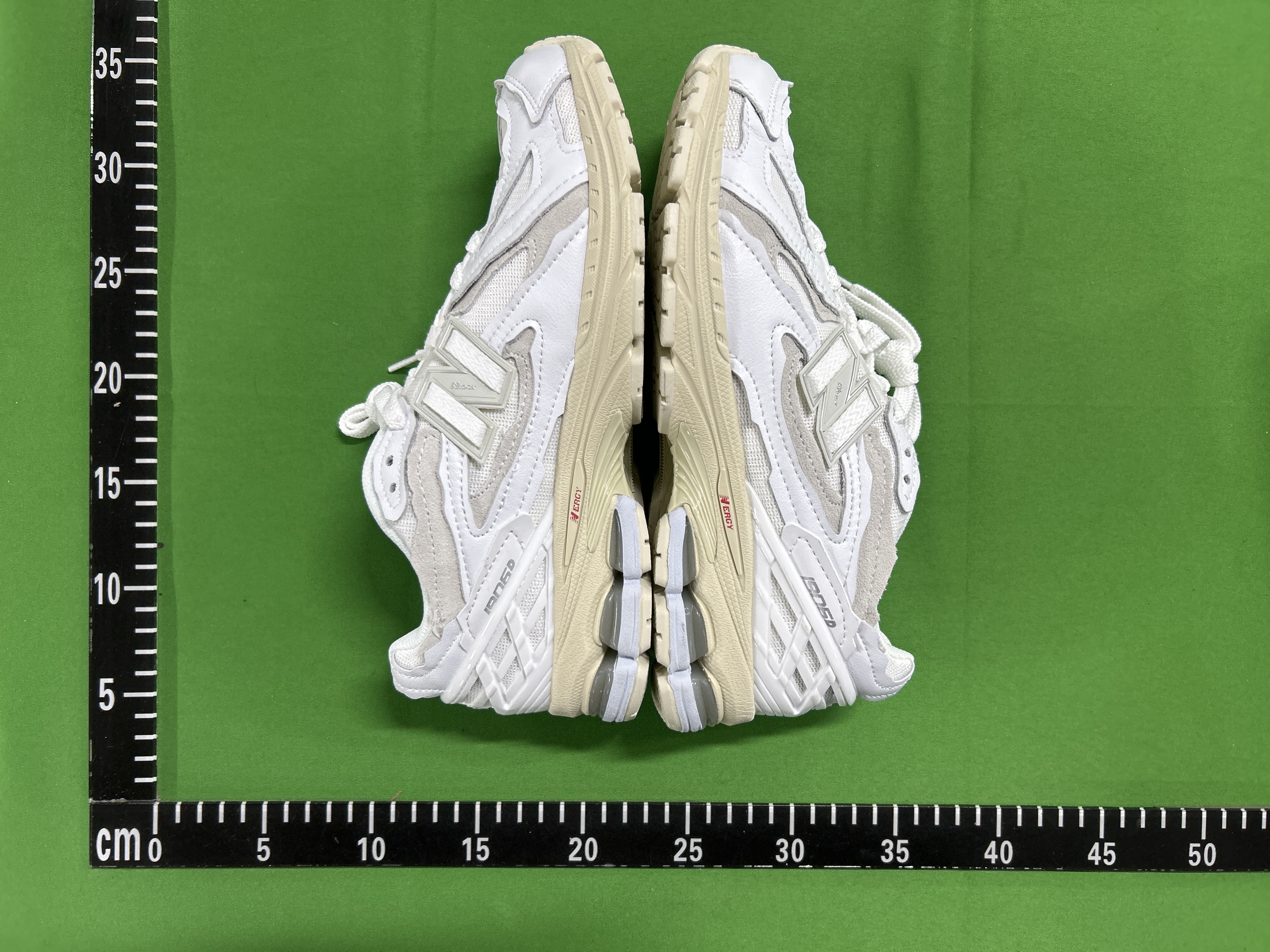 Foto QC 5 de New Balance 1906D Protection Pack White M1906DE