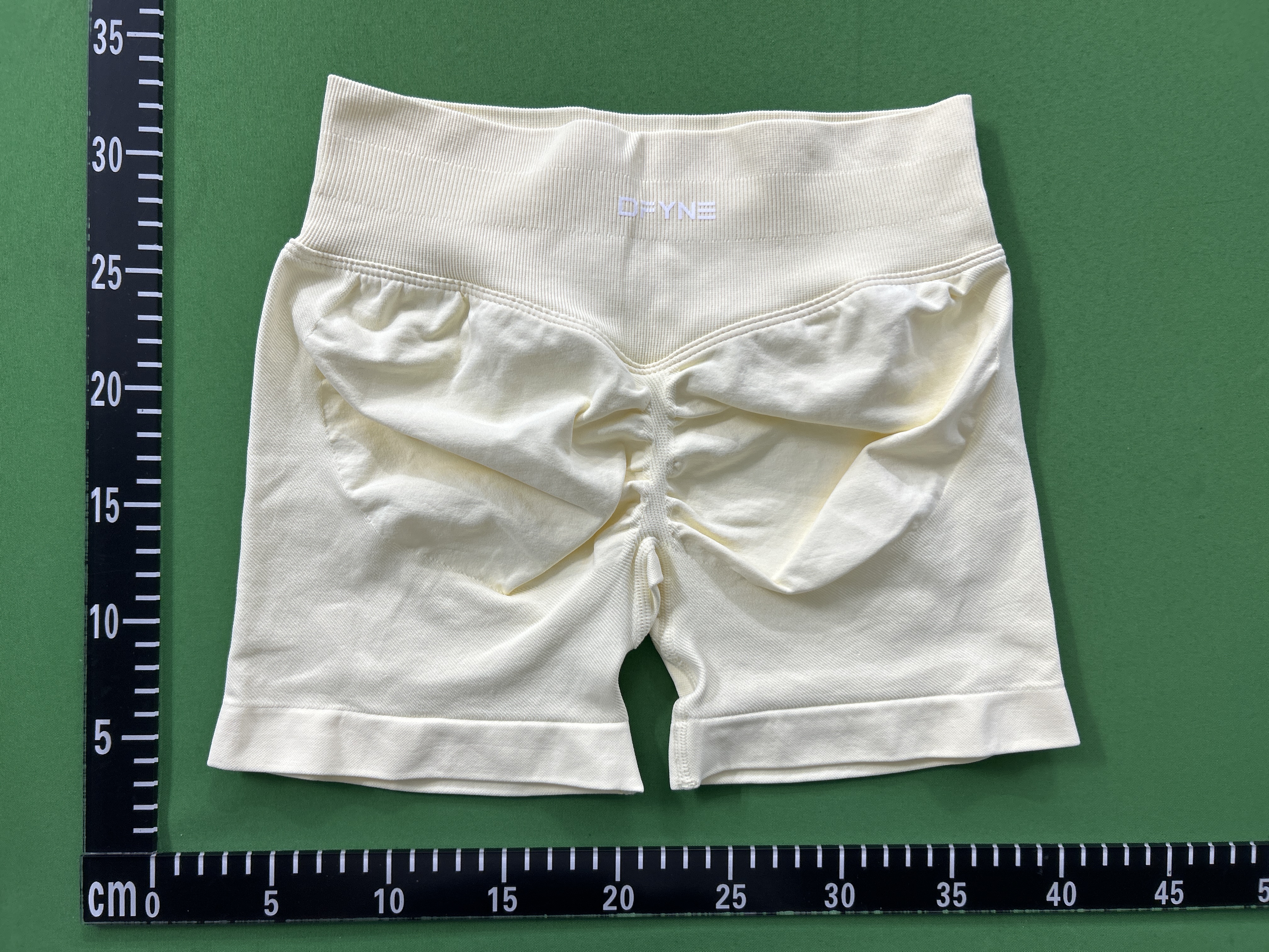 Foto QC 2 de DFYNE Seamless Set 2-Piece Butter