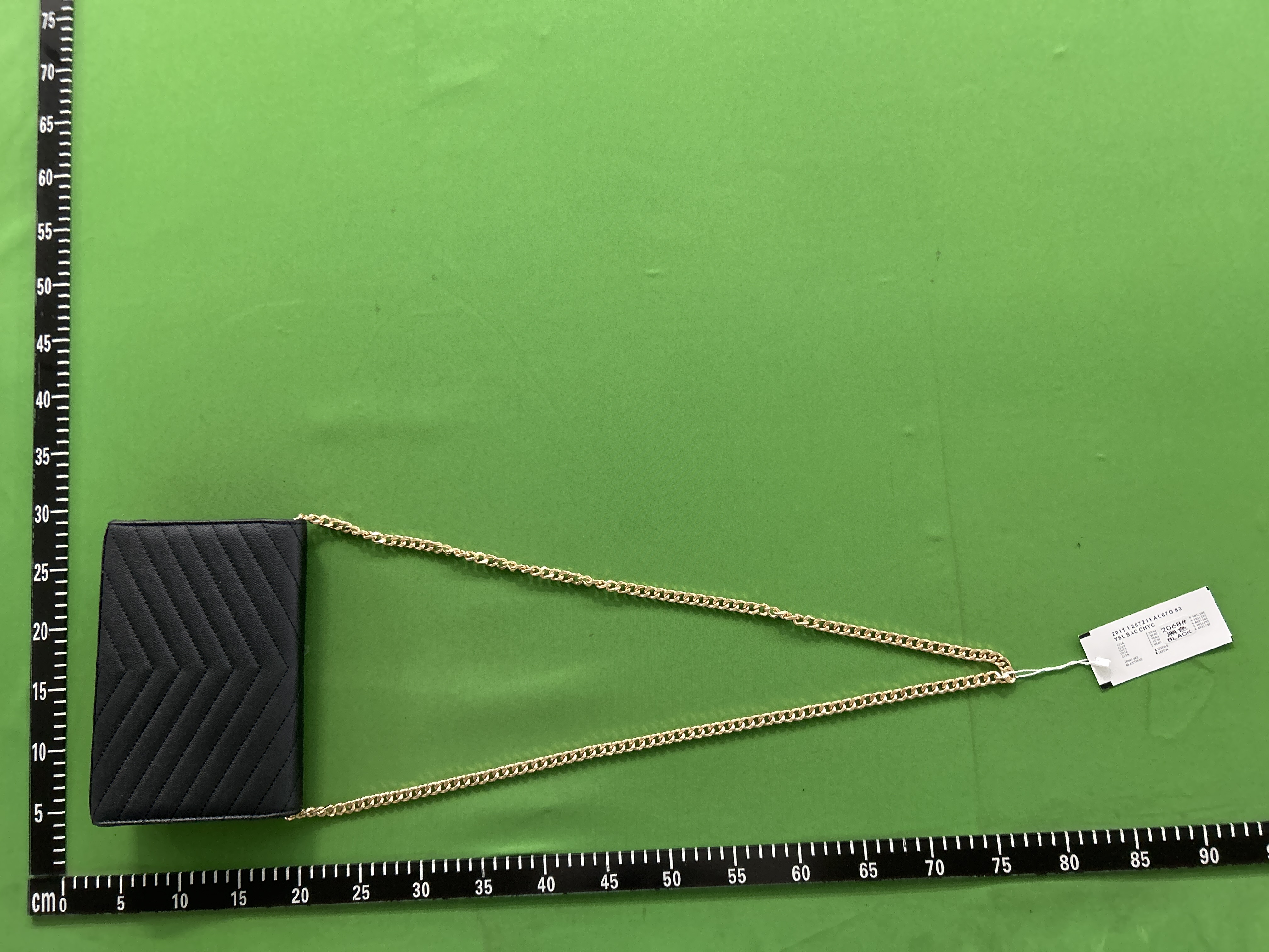 Foto QC 8 de Saint Laurent Cassandre Matelassé Envelope Chain Wallet 22.5 Black Grain de Poudre Leather