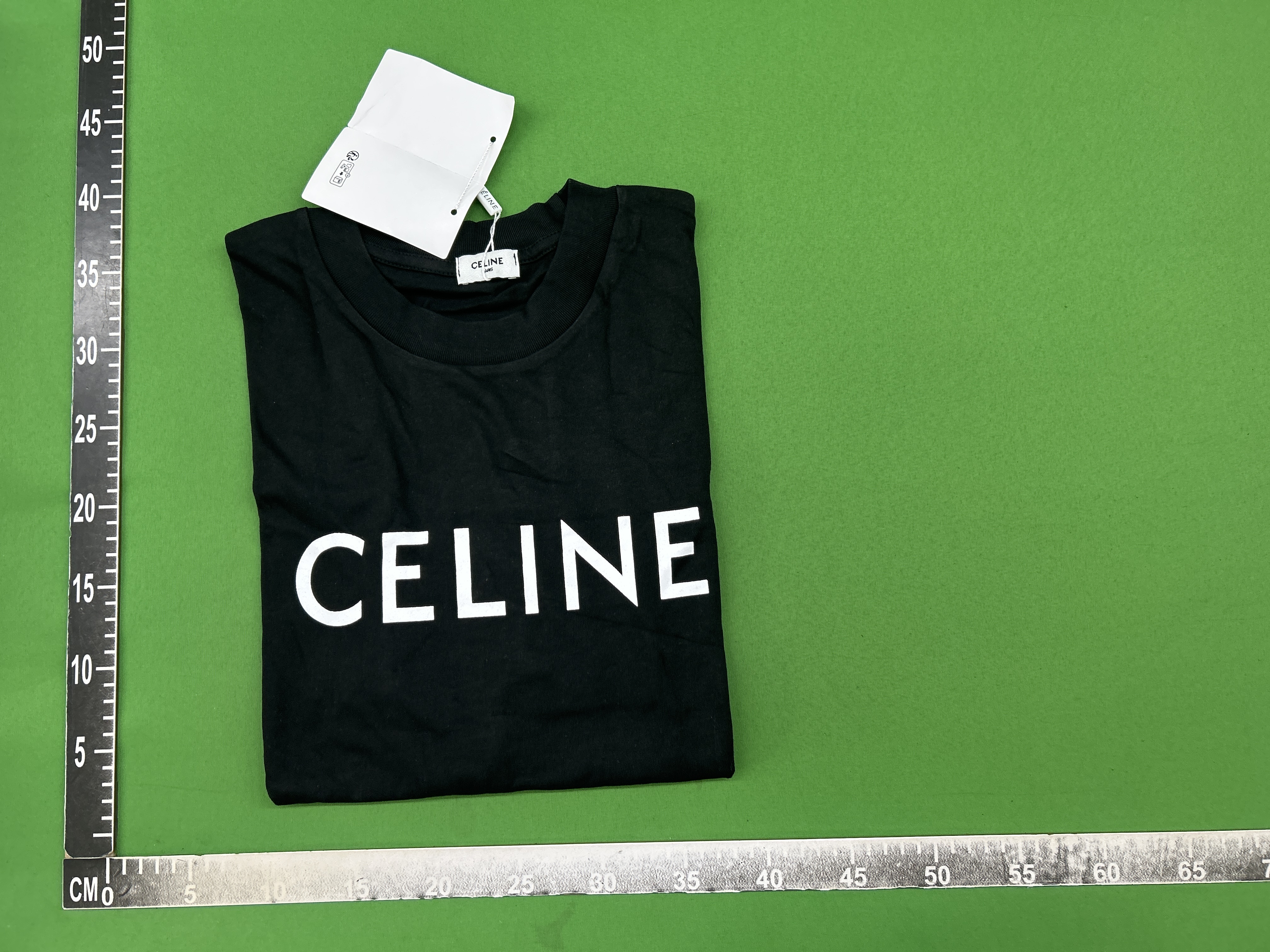 Foto QC 1 de Celine T-shirt Logo Print Black