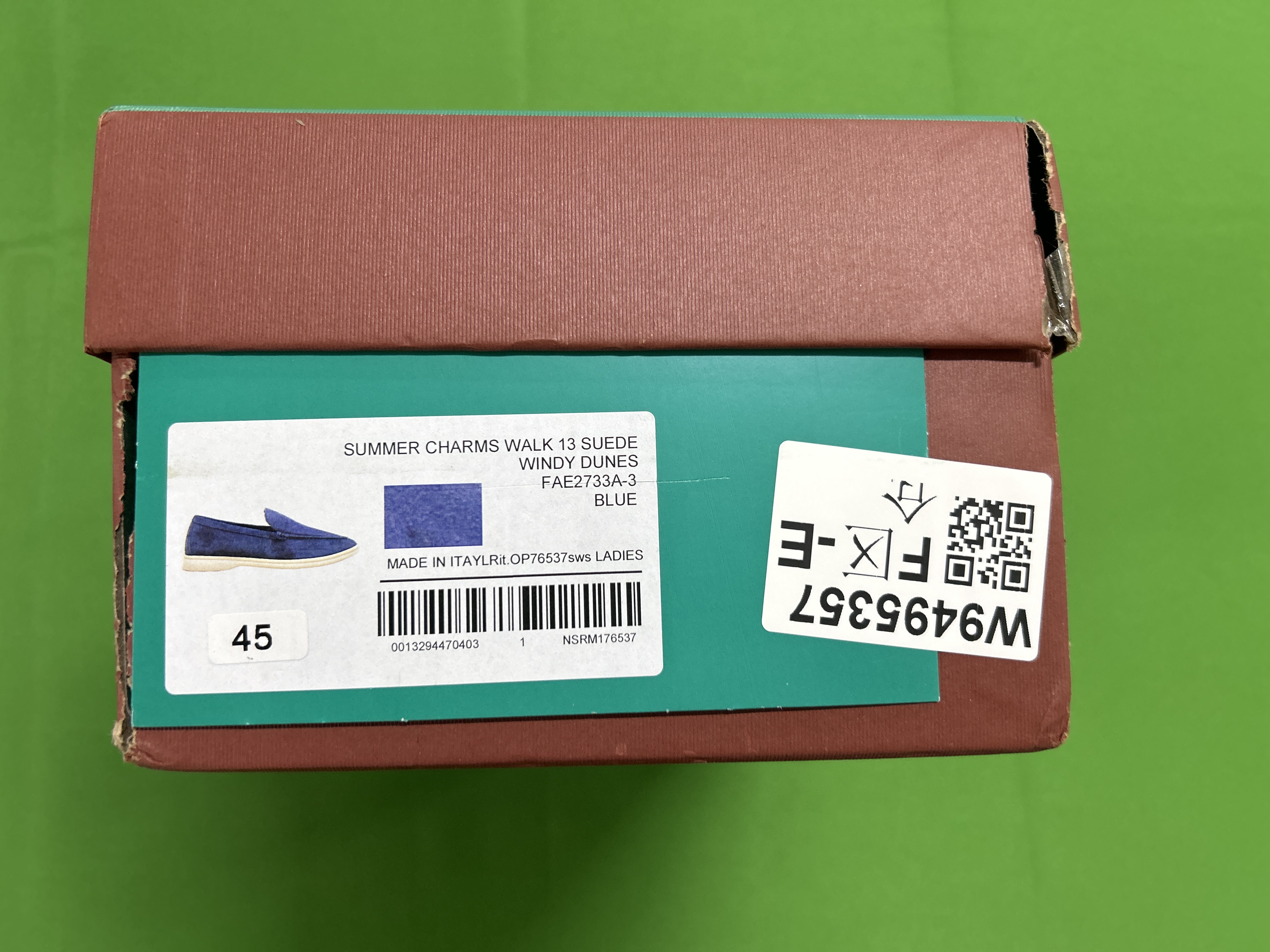 Foto QC 1 de Loro Piana Summer Walk Suede Loafers Grey