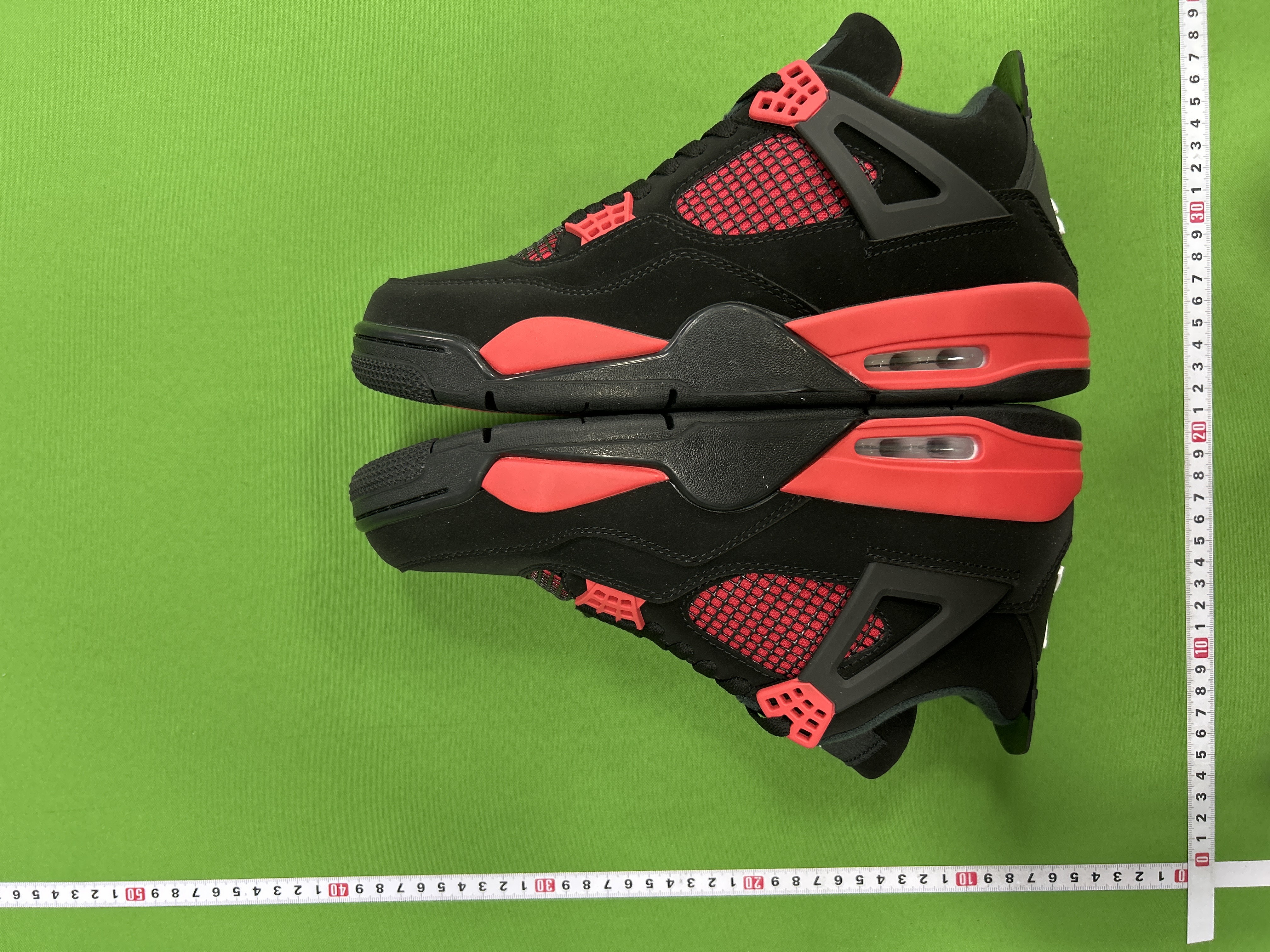 Foto QC 3 de Jordan 4 Retro Black Cat CU1110-010