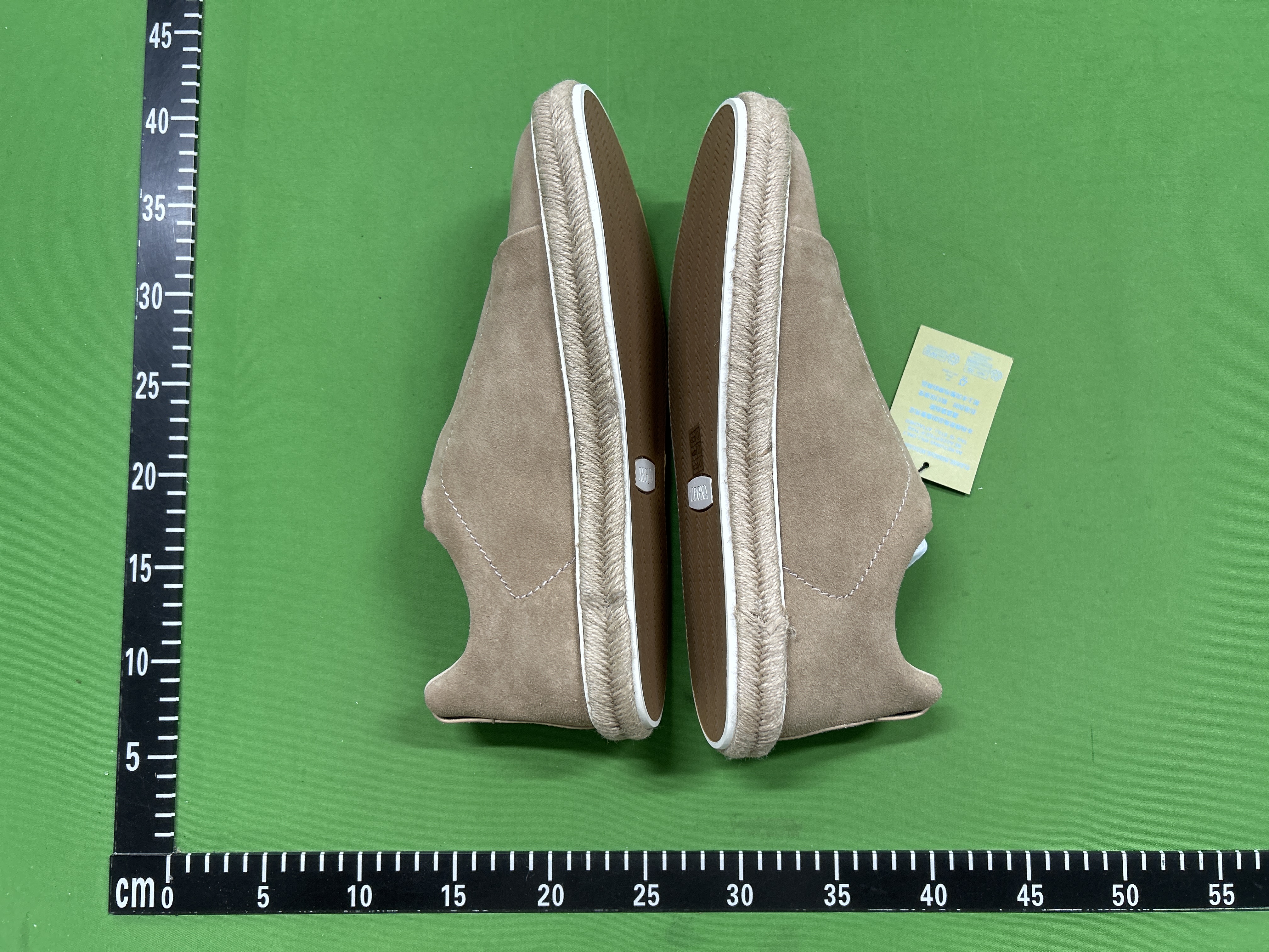 Foto QC 5 de Zegna Triple Stitch Low Grey