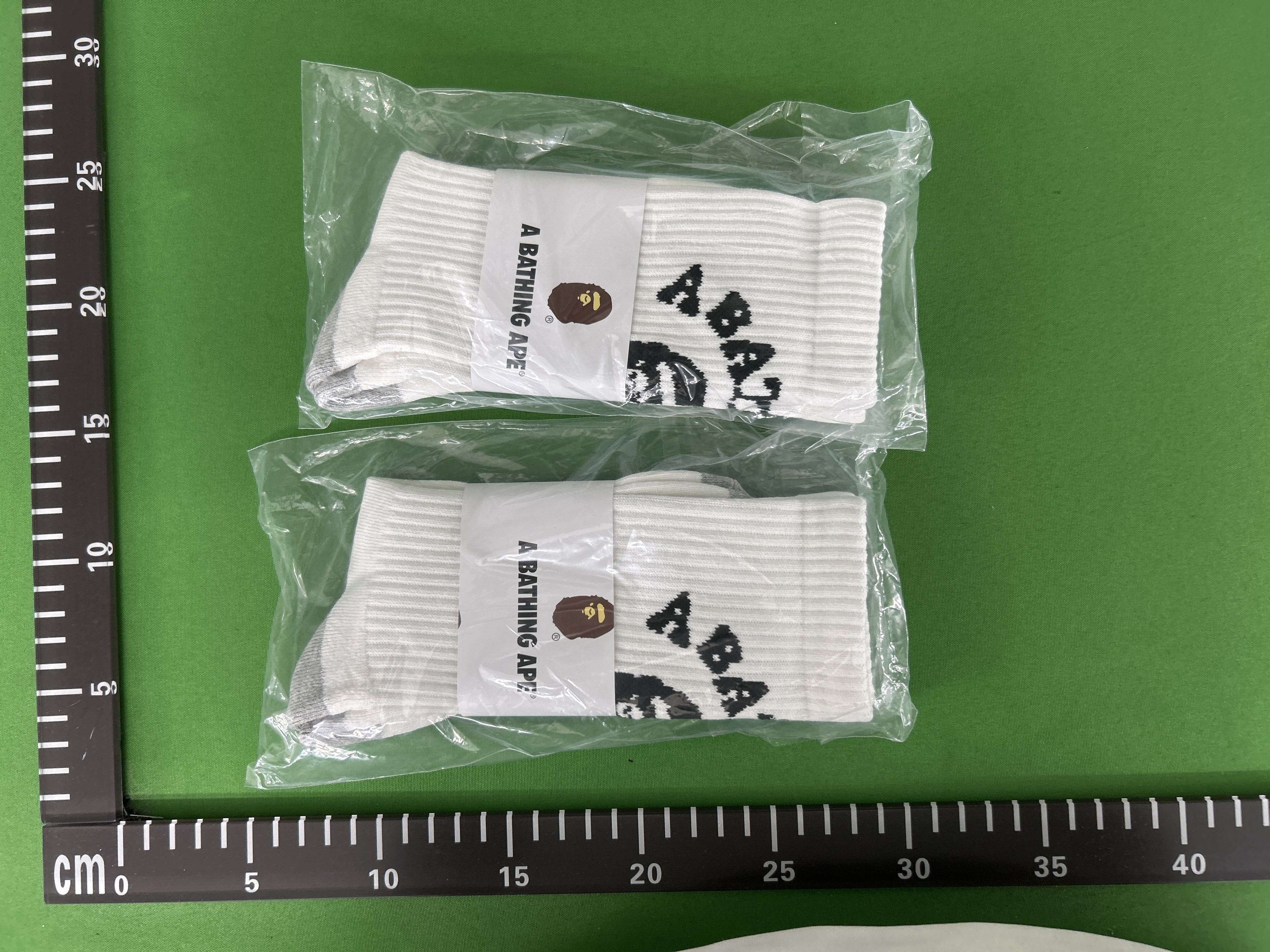 Foto QC 3 de BAPE Crew Socks Cotton Ape Head Black