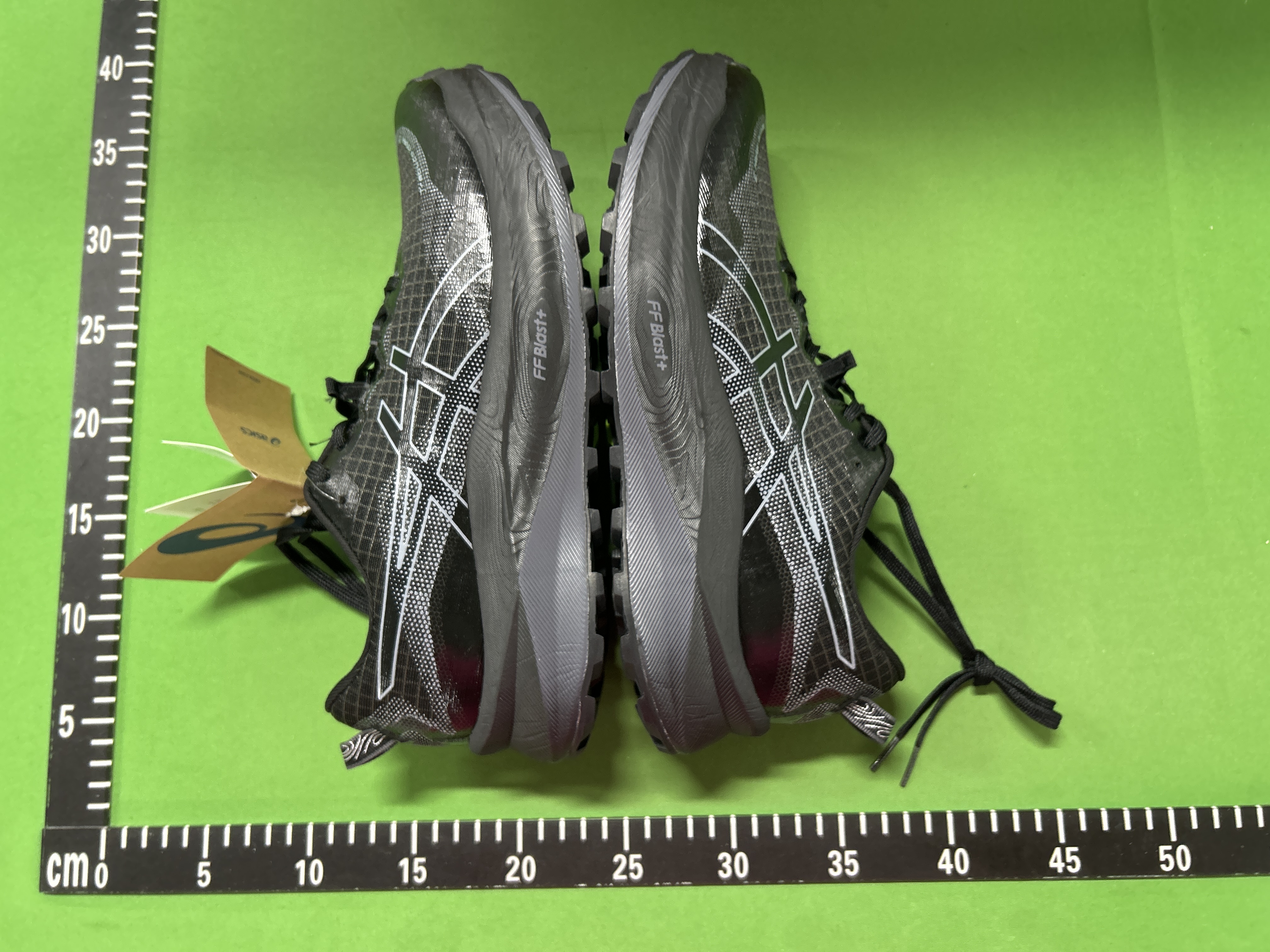 Foto QC 5 de Asics Gel-Trabuco Max 2 Low Feather Grey Orange Mint