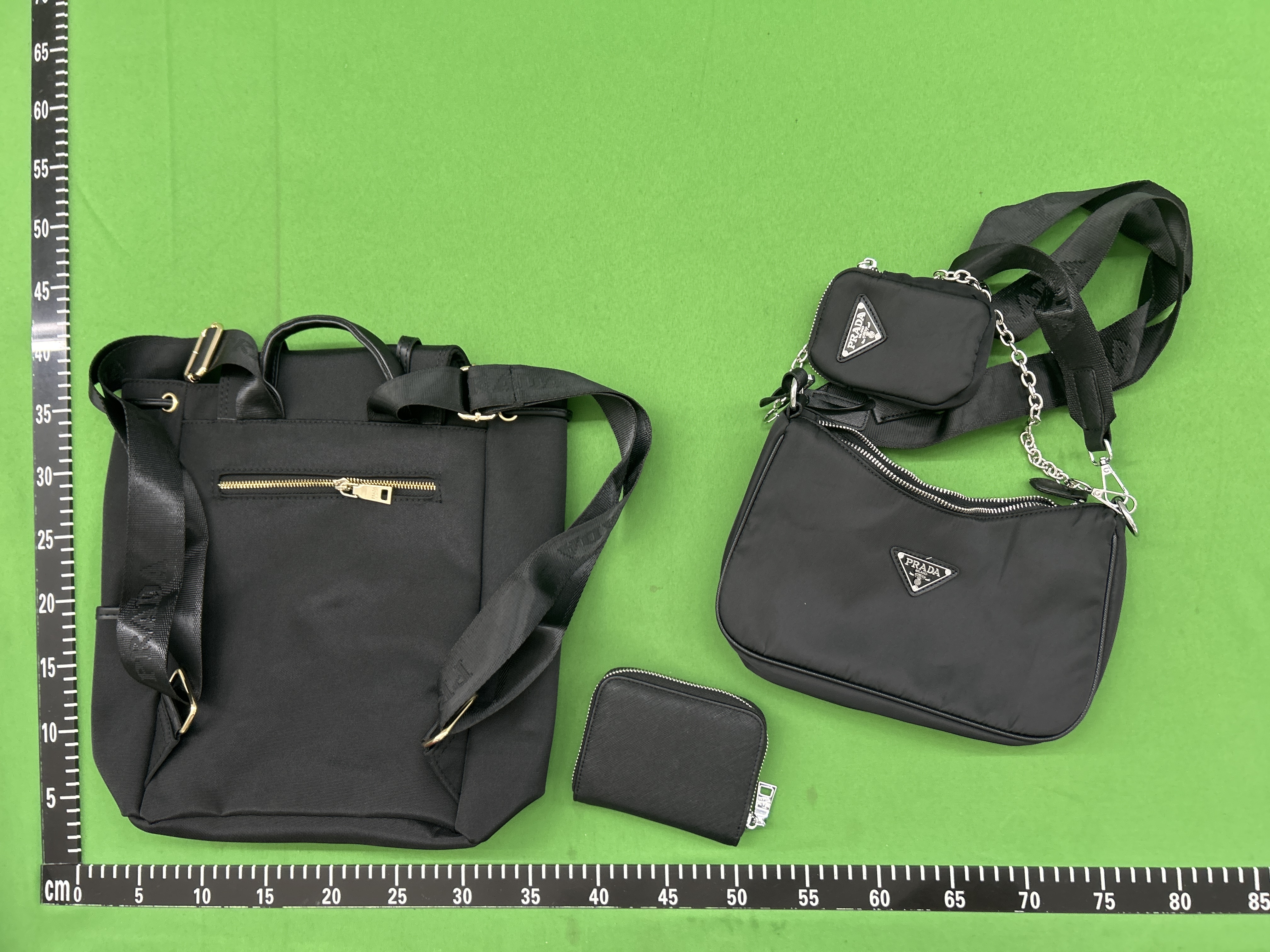 Foto QC 2 de Louis Vuitton Trio Messenger Monogram Eclipse