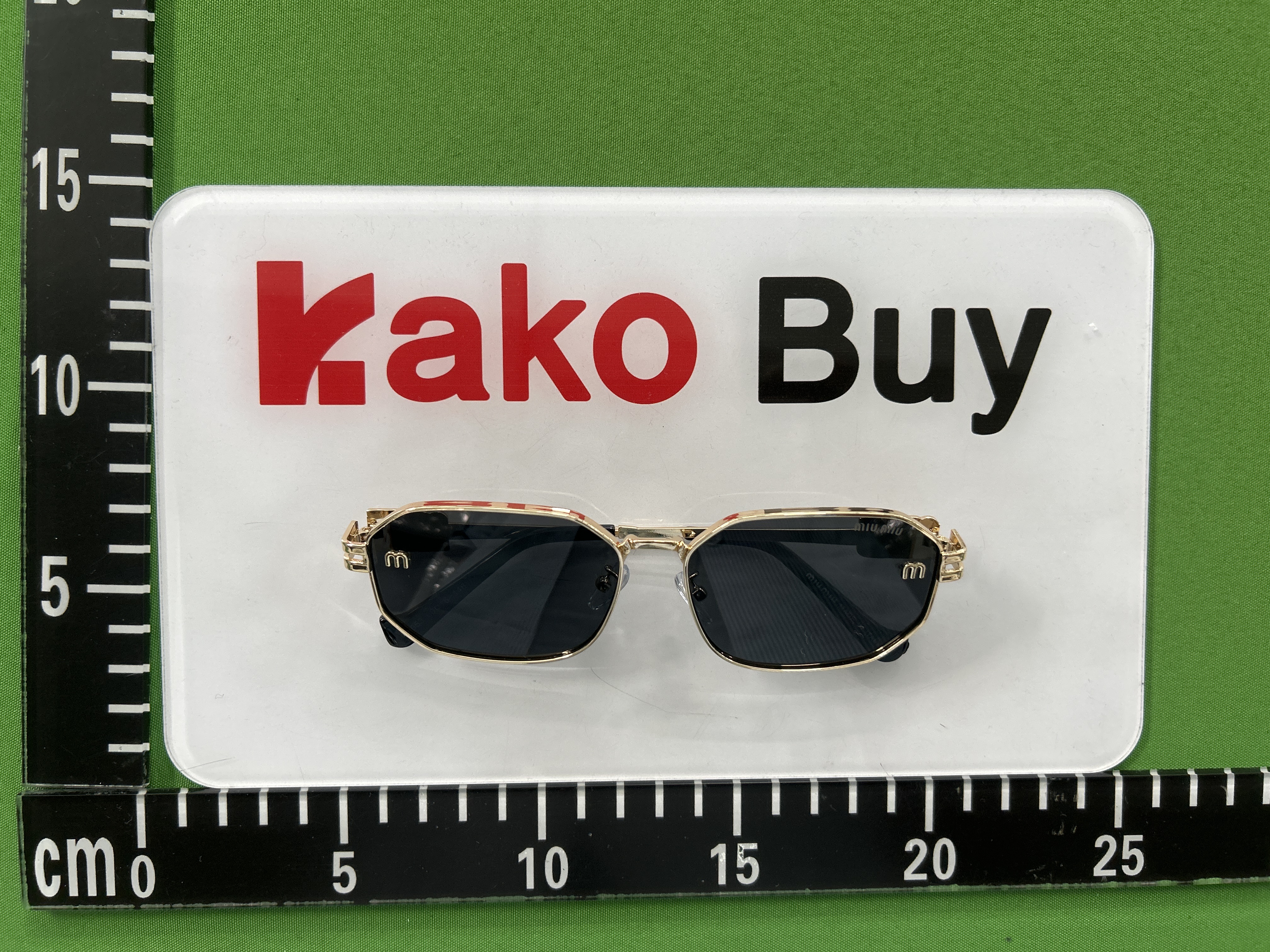 Foto QC 8 de Gucci Square-Frame Metal Sunglasses Gold Grey Gradient (M2 AGT)