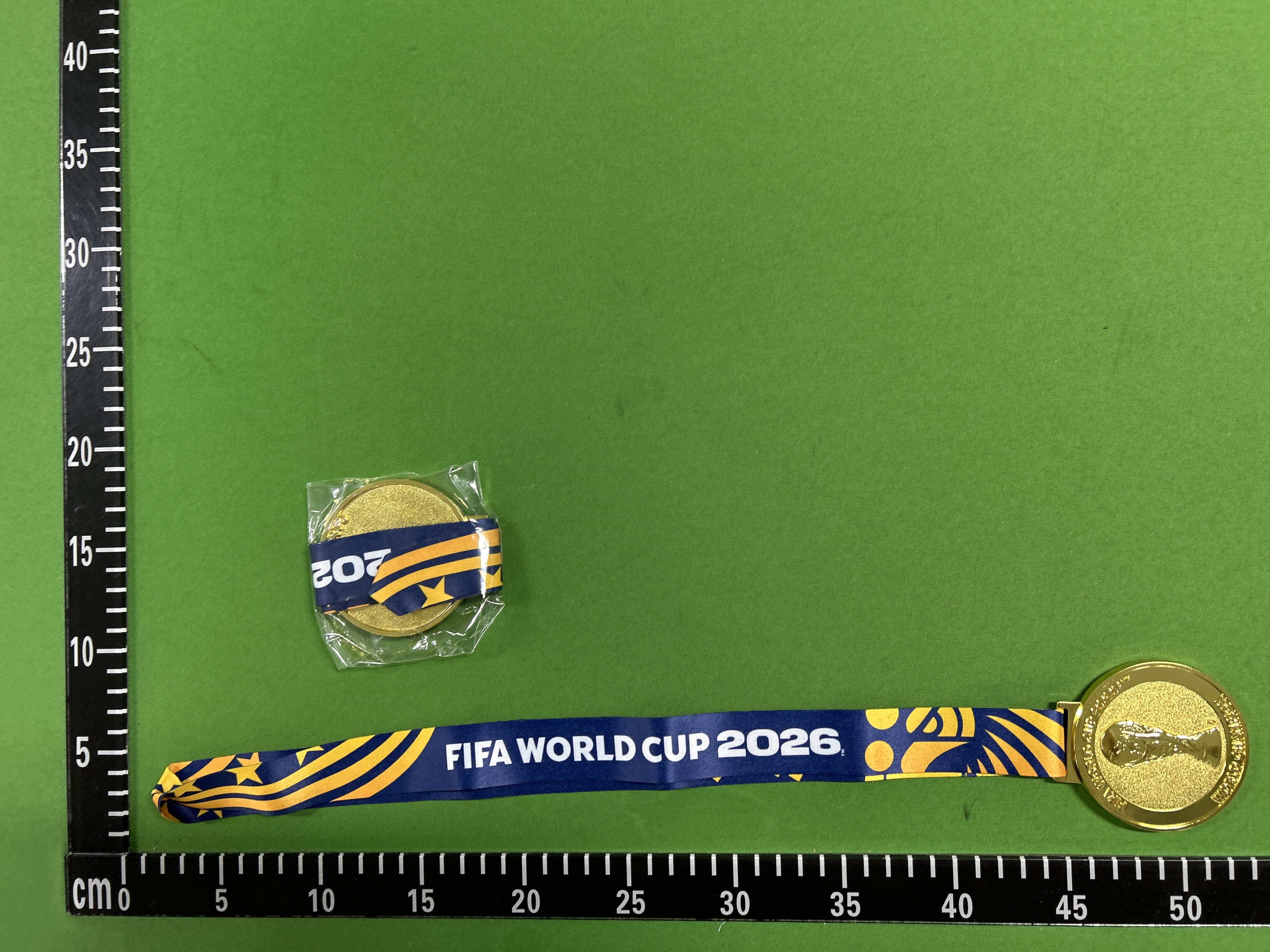 Foto QC 6 de Other FIFA World Cup 2026 World Champion Metal Medal