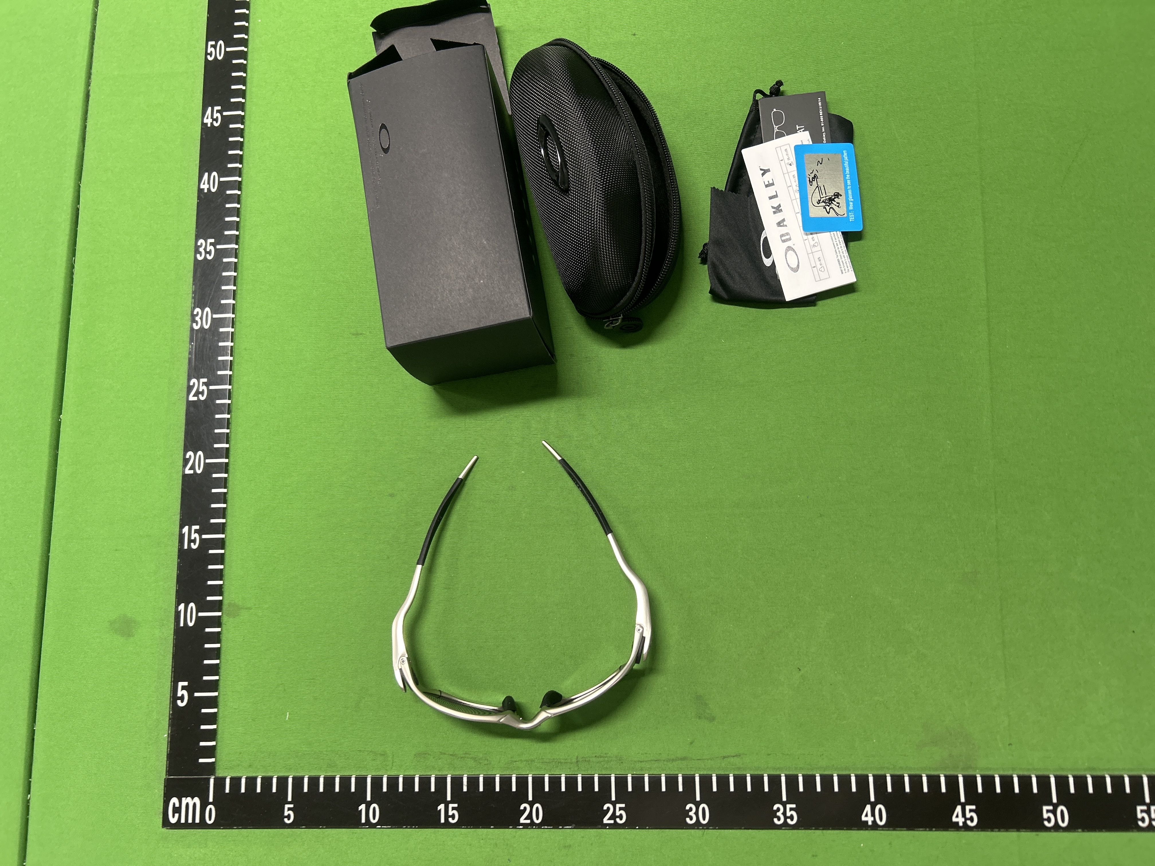 Foto QC 5 de Oakley Juliet X-Metal Sunglasses X-Metal Black Iridium (04-110)