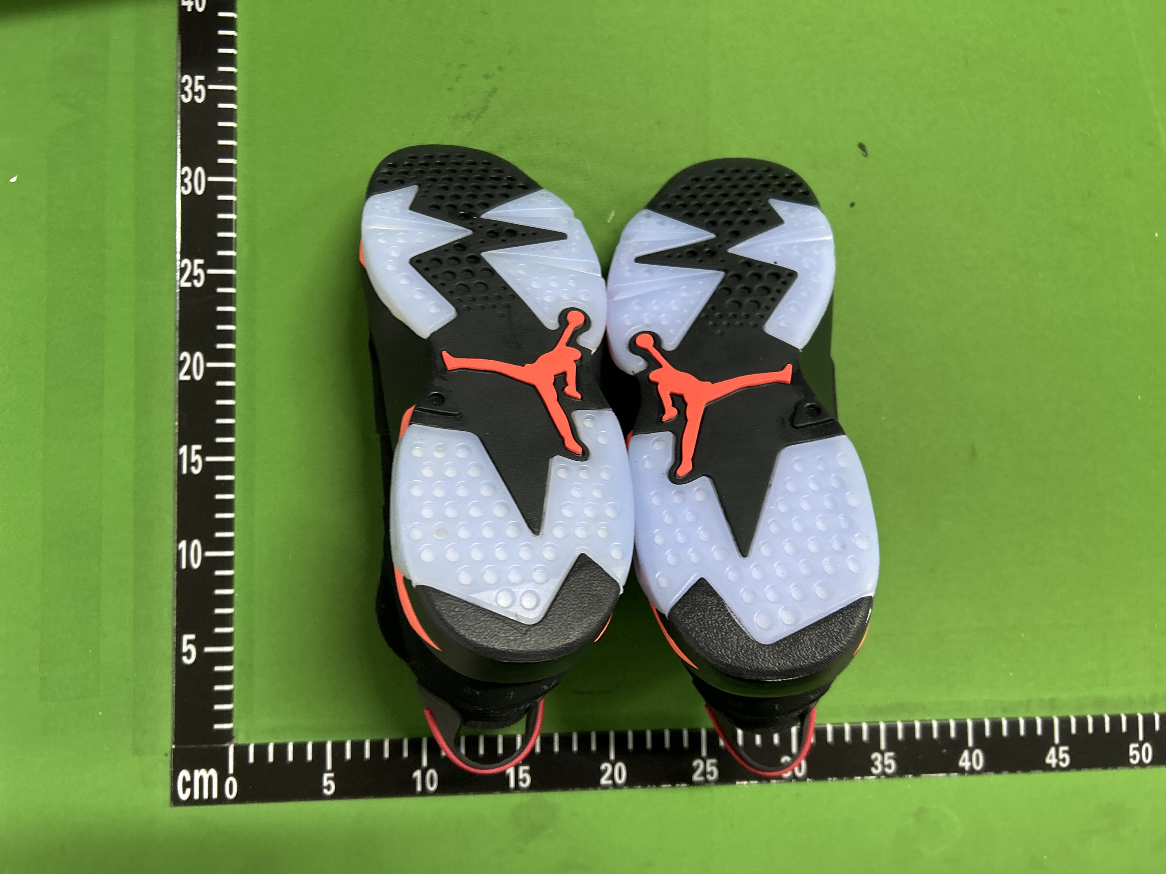 Foto QC 6 de Jordan 6 Retro Midnight Navy CT8529-141