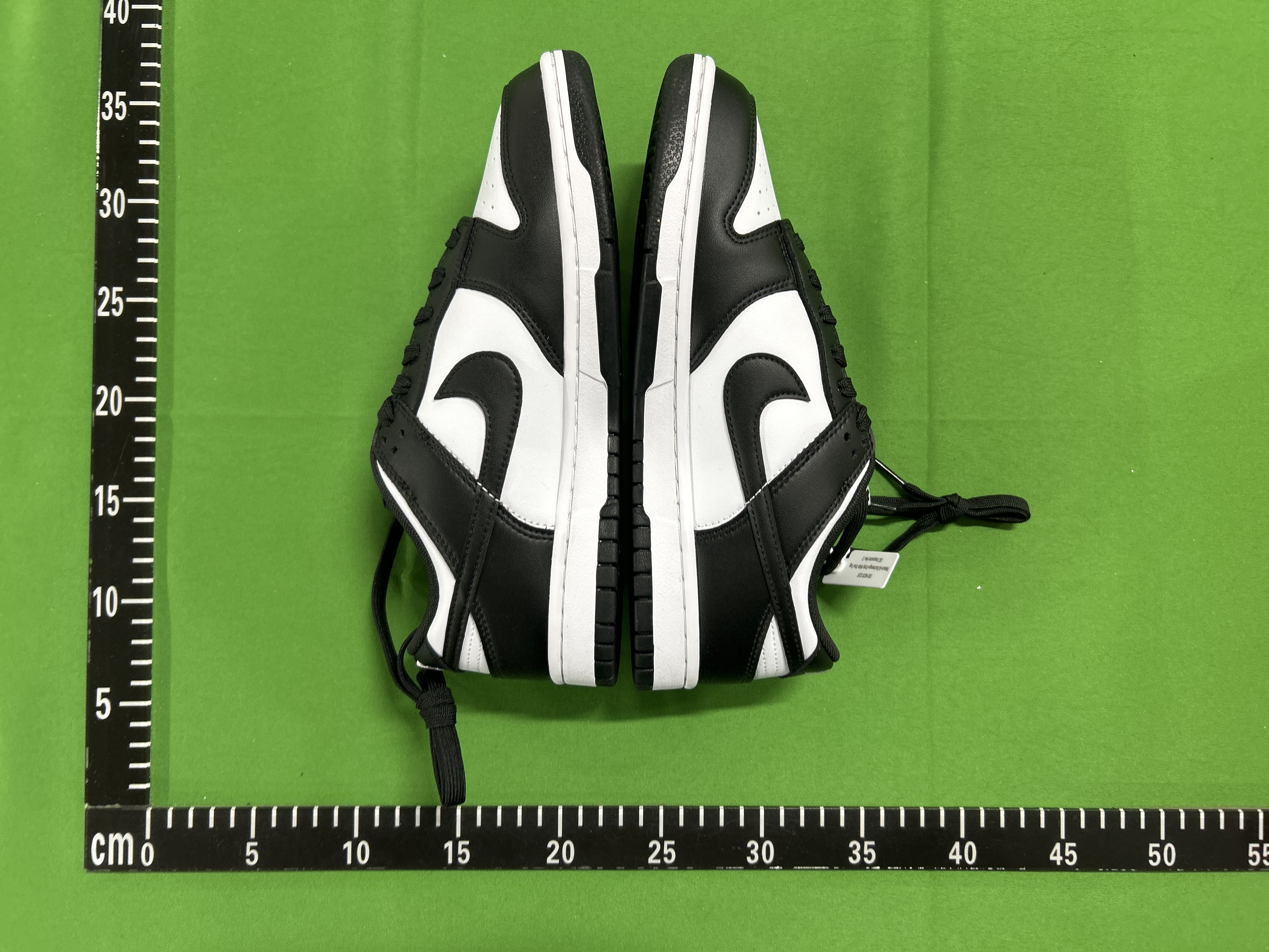 Foto QC 4 de Nike Dunk SB Low Why So Sad? DX5549-400