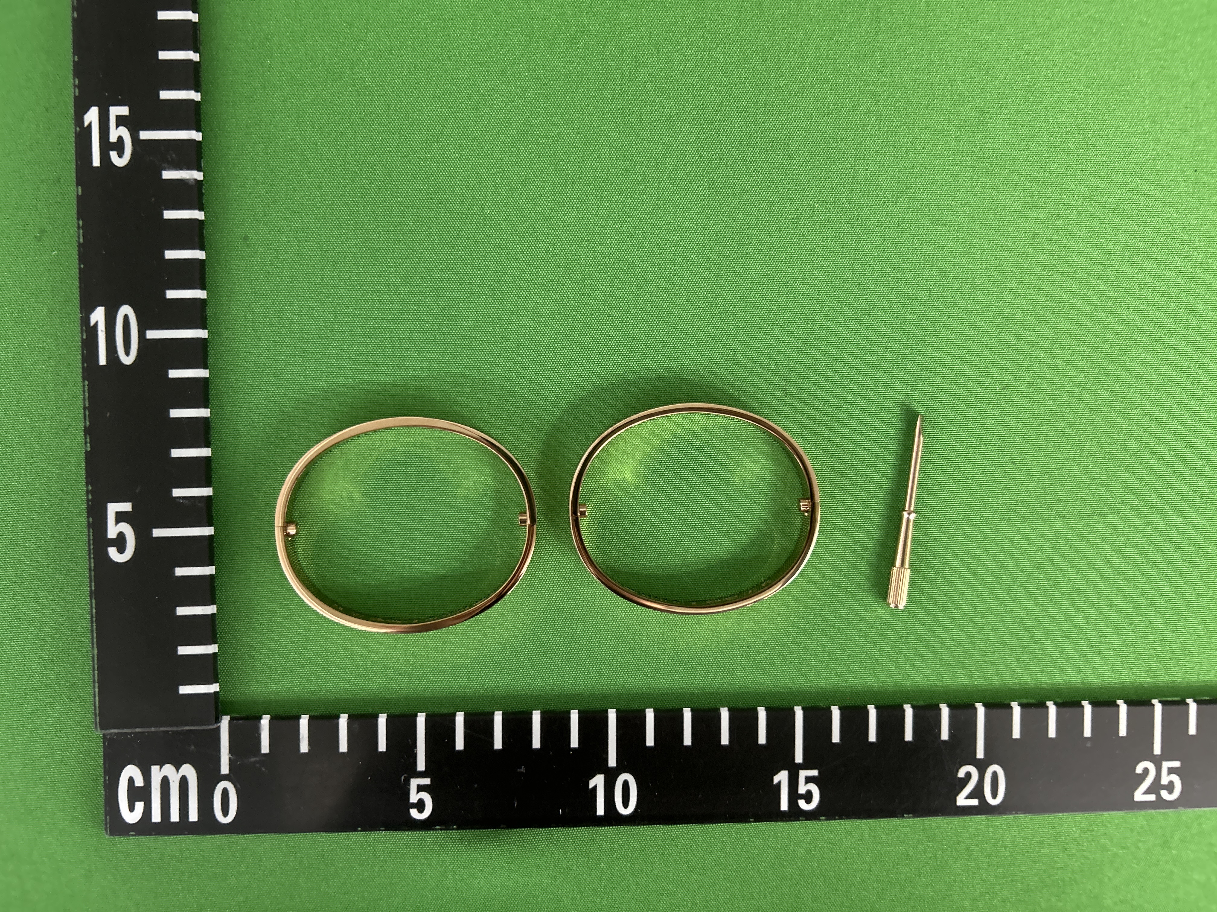 Foto QC 1 de Cartier Love Bracelet Yellow Gold Diamond Gold