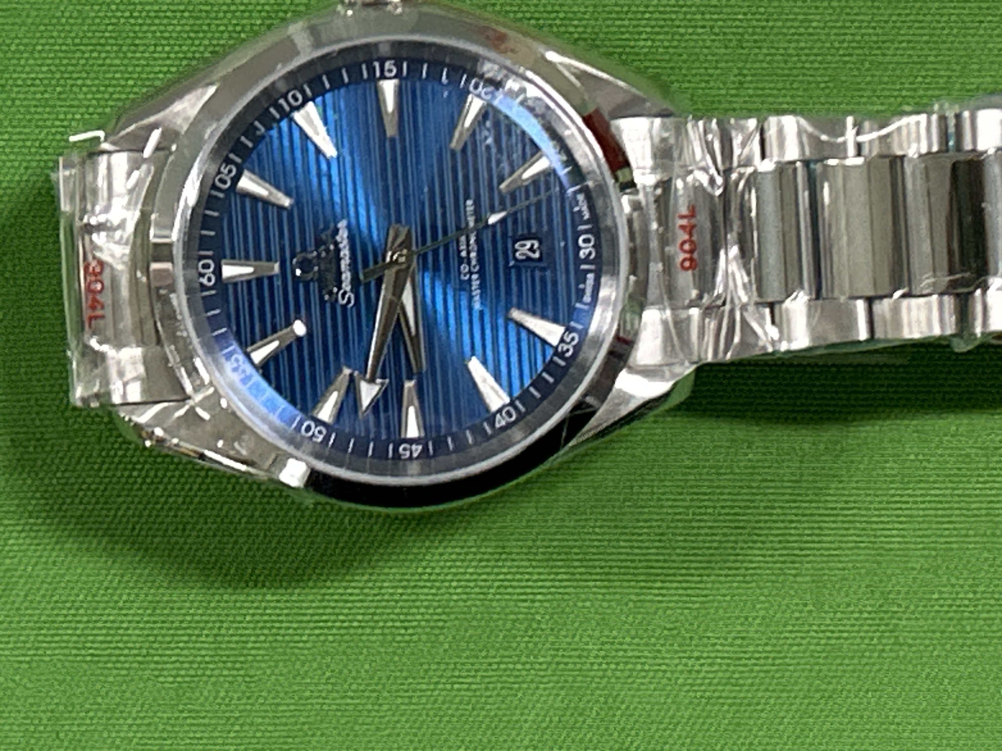 Foto QC 3 de Omega Seamaster Aqua Terra 150M 220.10.41.21.03.001