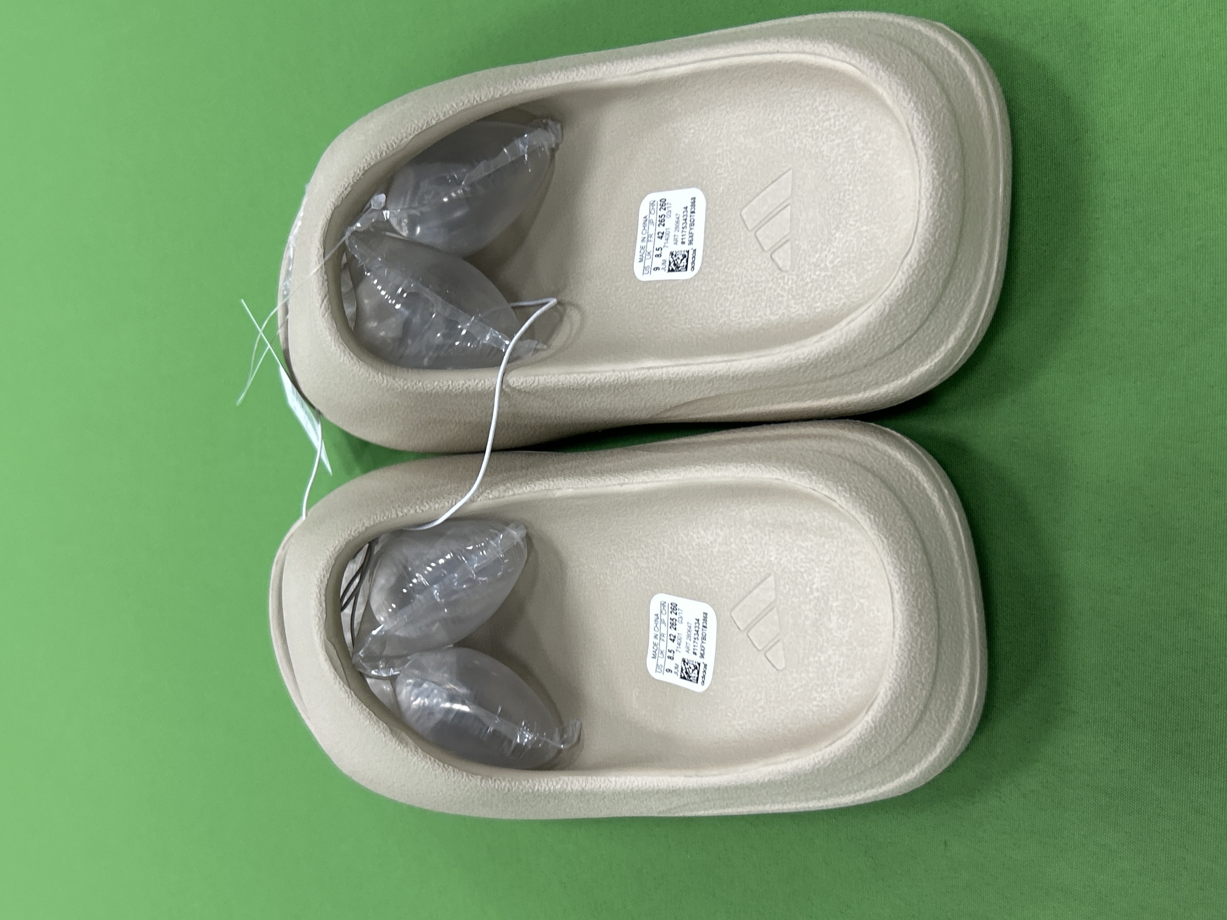 Foto QC 6 de adidas Yeezy Slide EVA Desert Sand FW6344