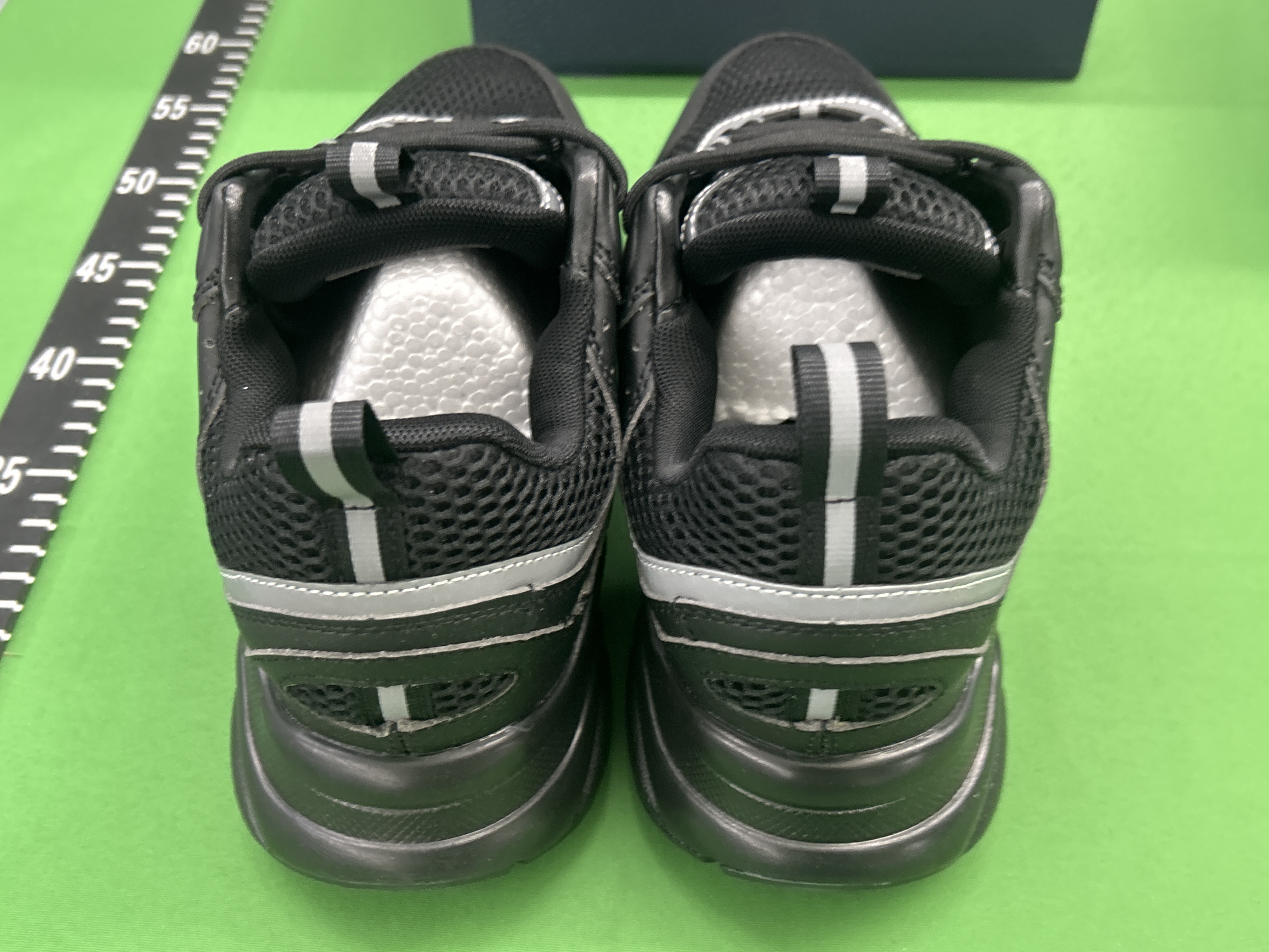 Foto QC 3 de Dior B30 Mesh and Technical Fabric Low Top Black White Grey