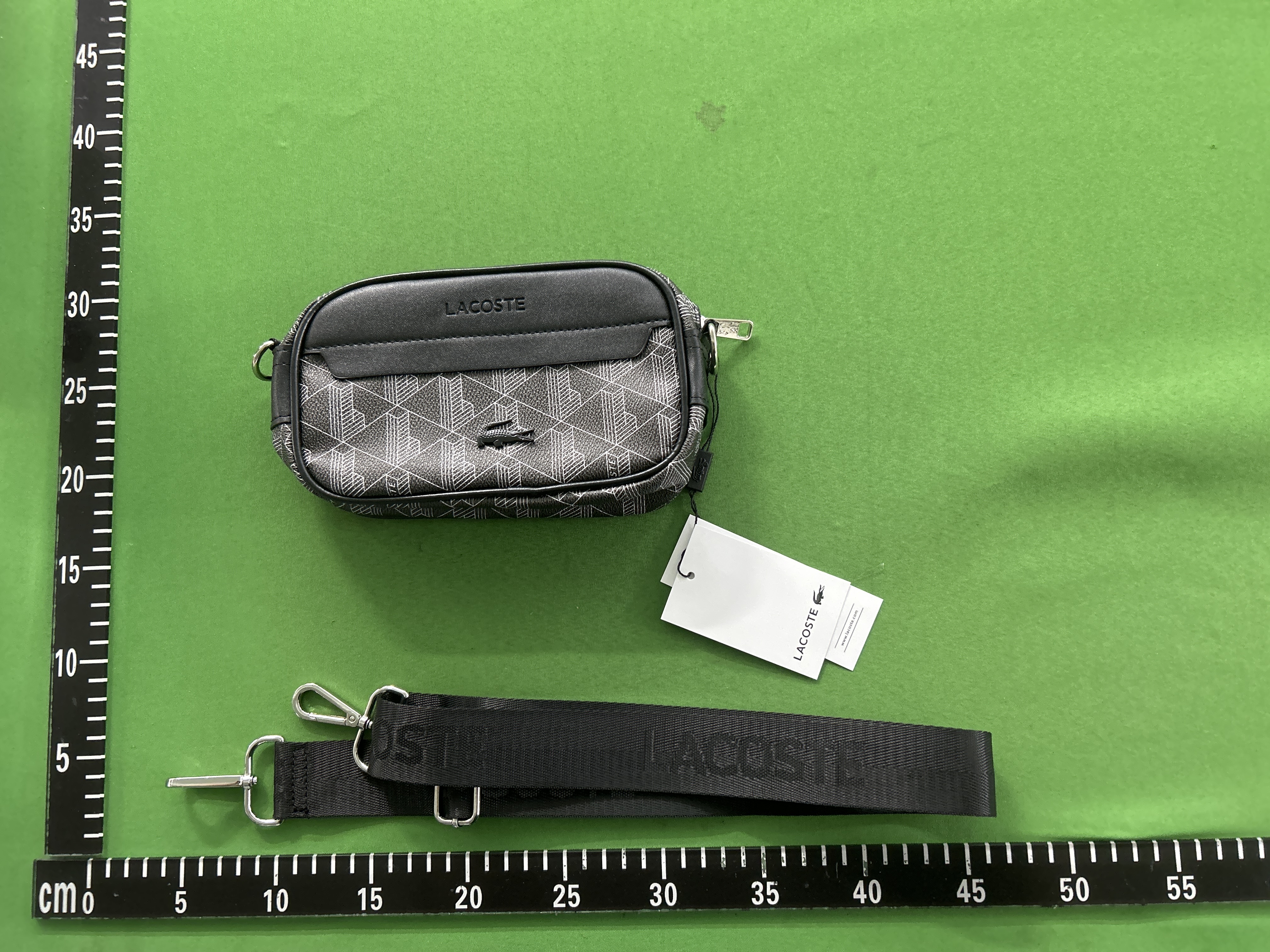 Foto QC 8 de Lacoste The Blend Monogram Crossbody Bag Black
