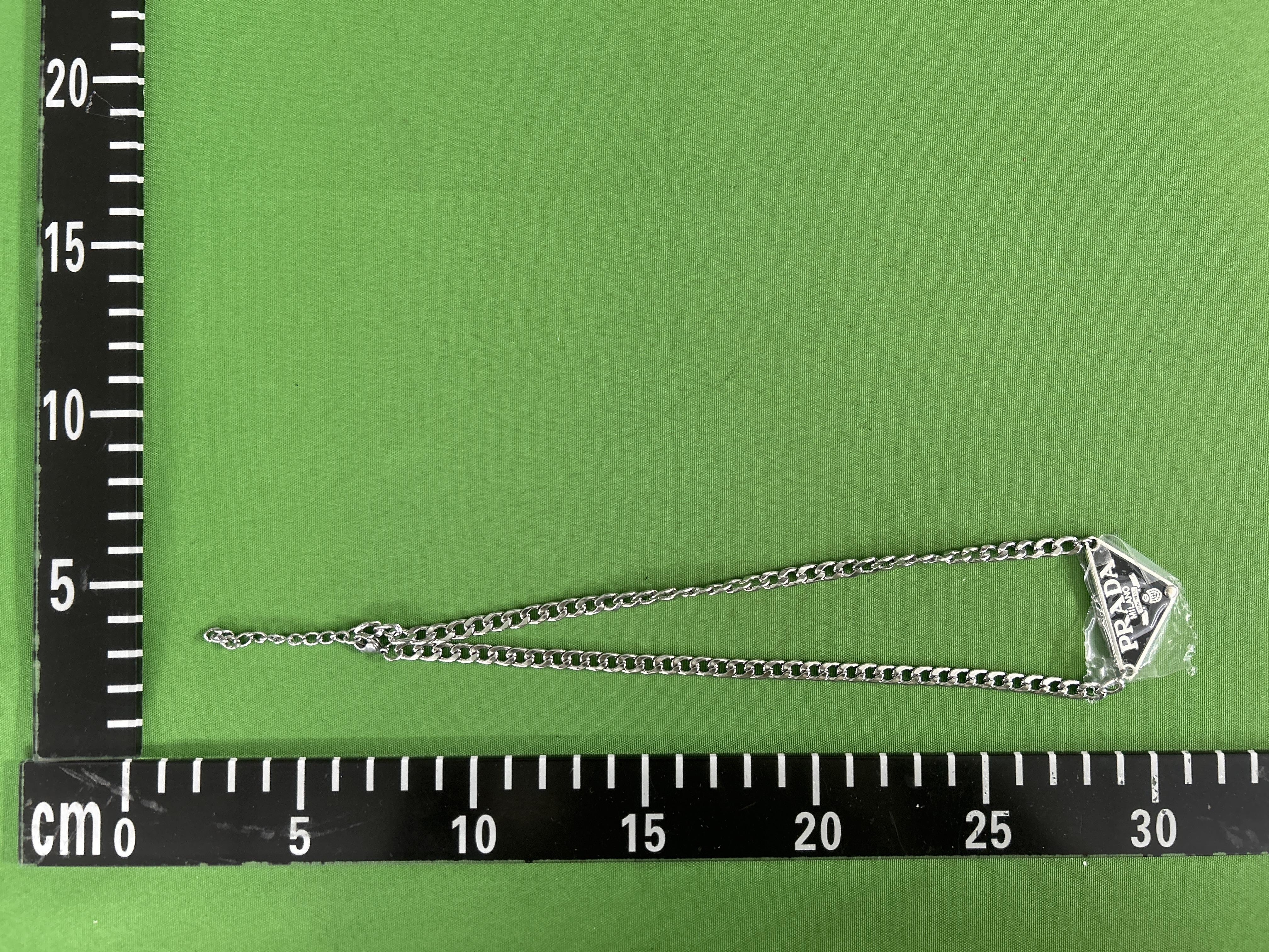 Foto QC 7 de Prada Symbole Necklace Metal Turquoise