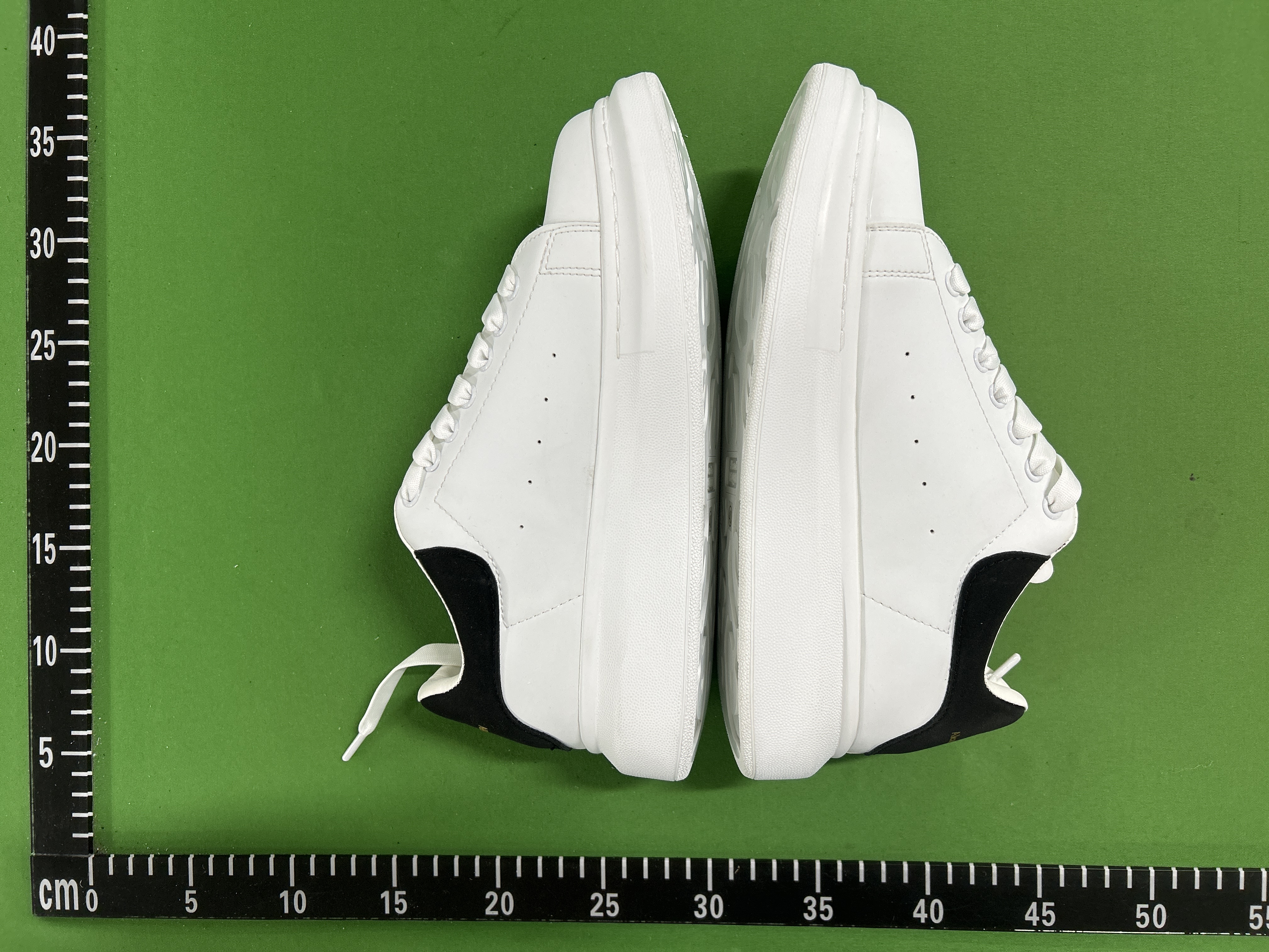 Foto QC 4 de Maison Mihara Yasuhiro Peterson Low OG Canvas Black White A01FW702