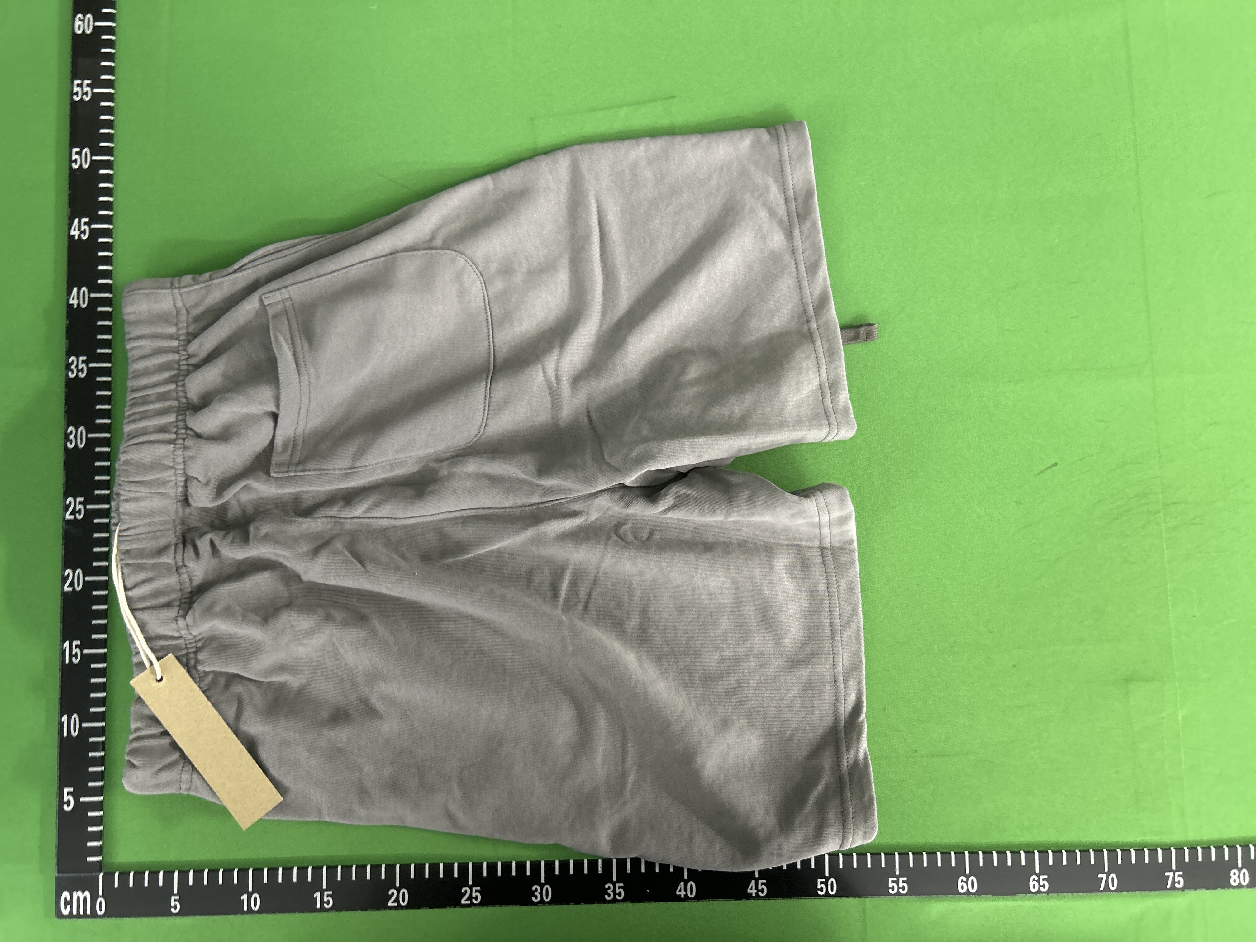 Foto QC 4 de Fear of God Essentials Sweat Shorts Cotton Tan