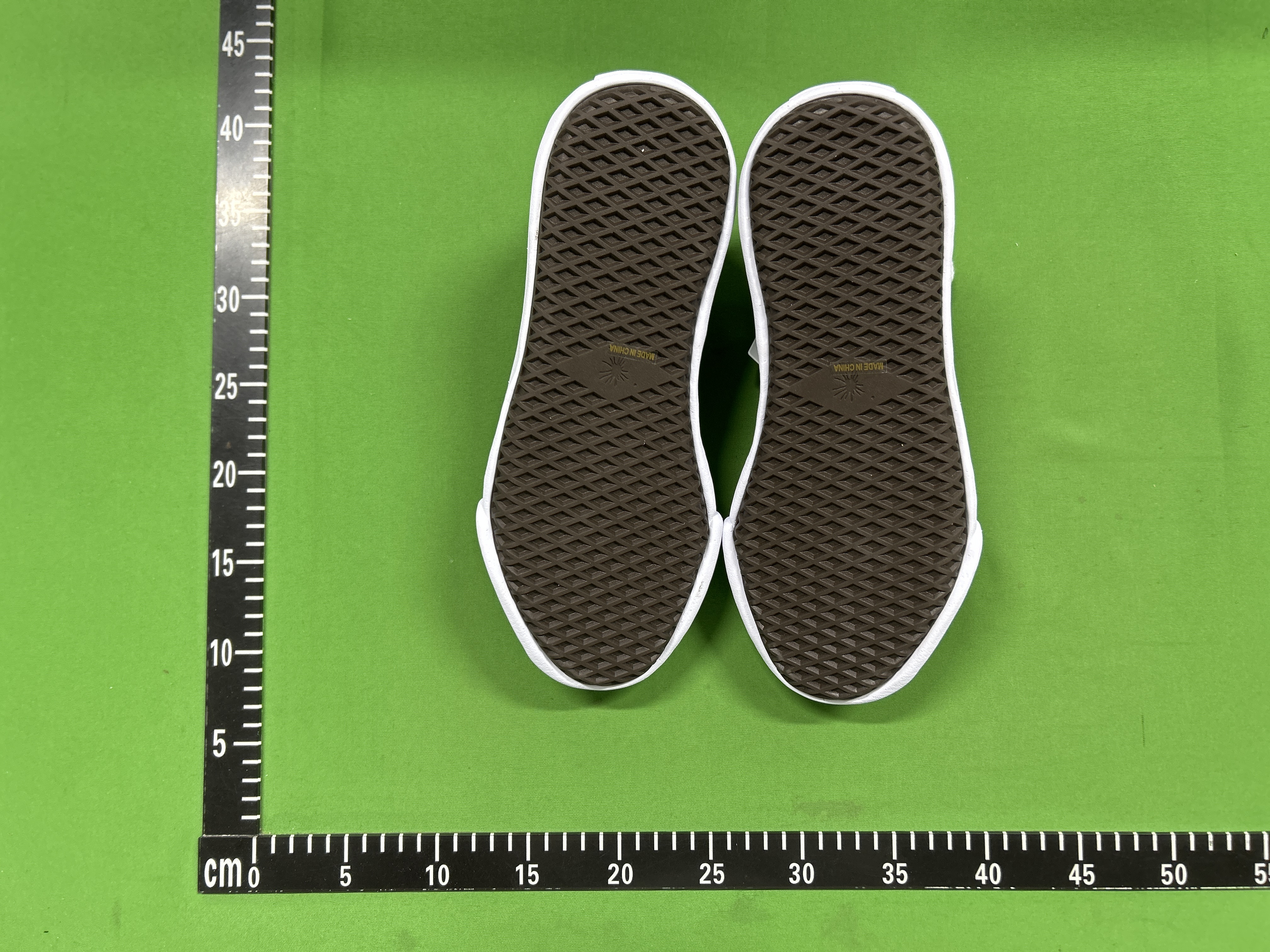 Foto QC 4 de Maison Mihara Yasuhiro Peterson Low OG Canvas White A01FW702-WHT