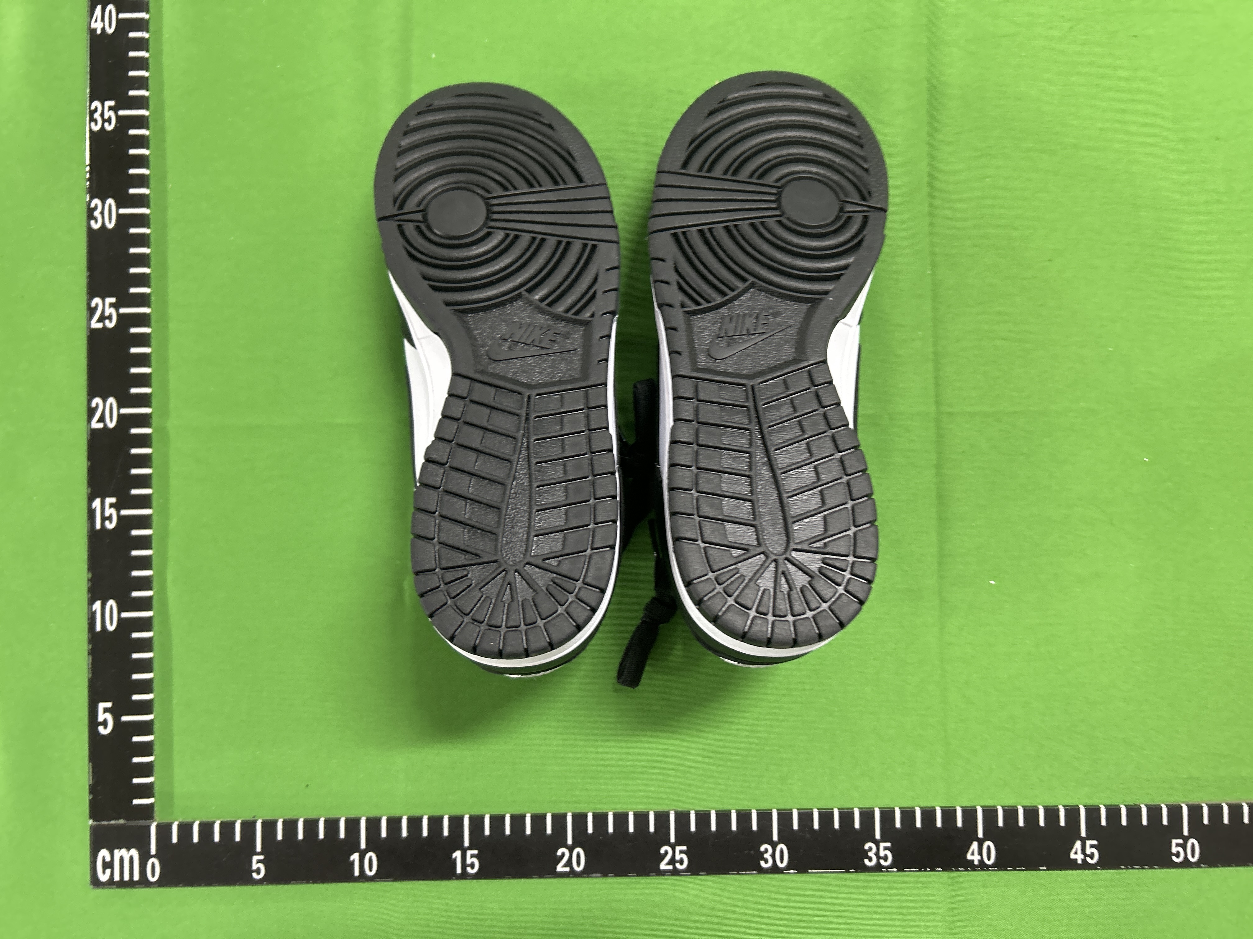 Foto QC 6 de Nike Dunk SB Low Why So Sad? DX5549-400