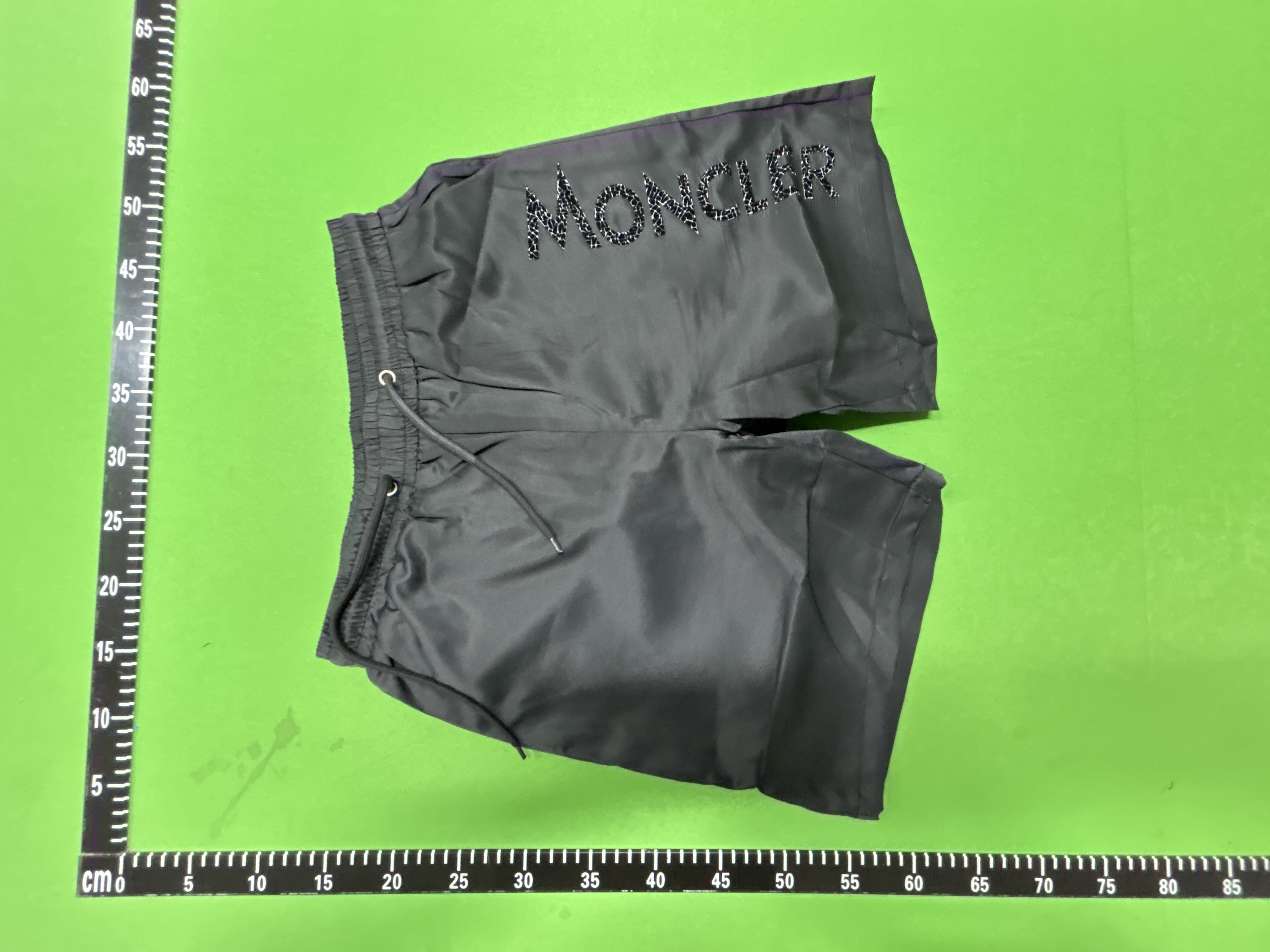 Foto QC 4 de Versace Greca Shorts Medusa Head Black